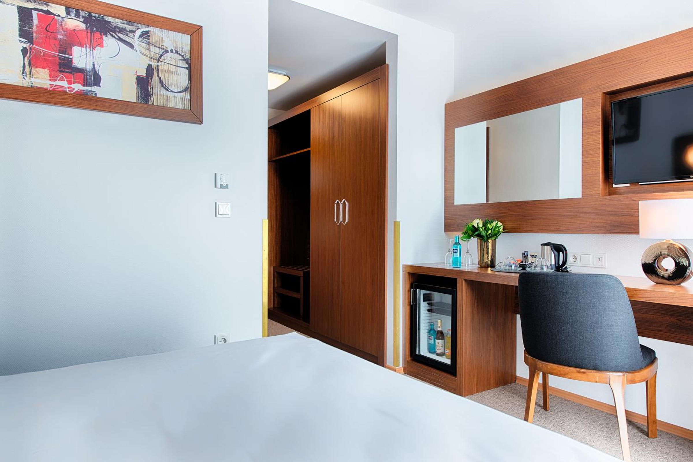 Superior Double Room - Photo 3