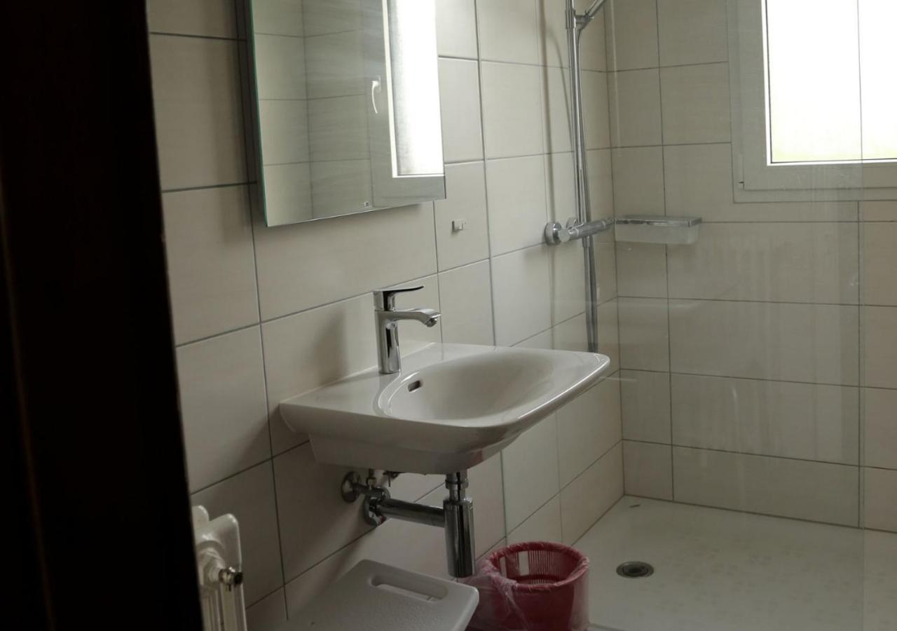 Double or Twin Room with Shared Bathroom photo 2