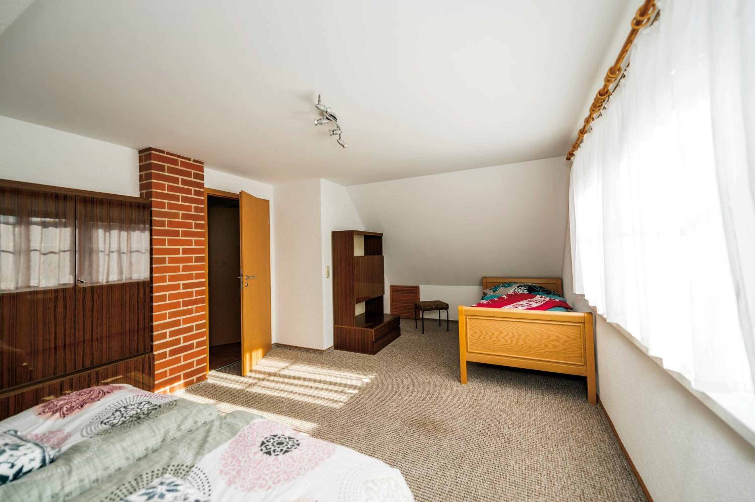 Two-Bedroom Apartment - Photo 6