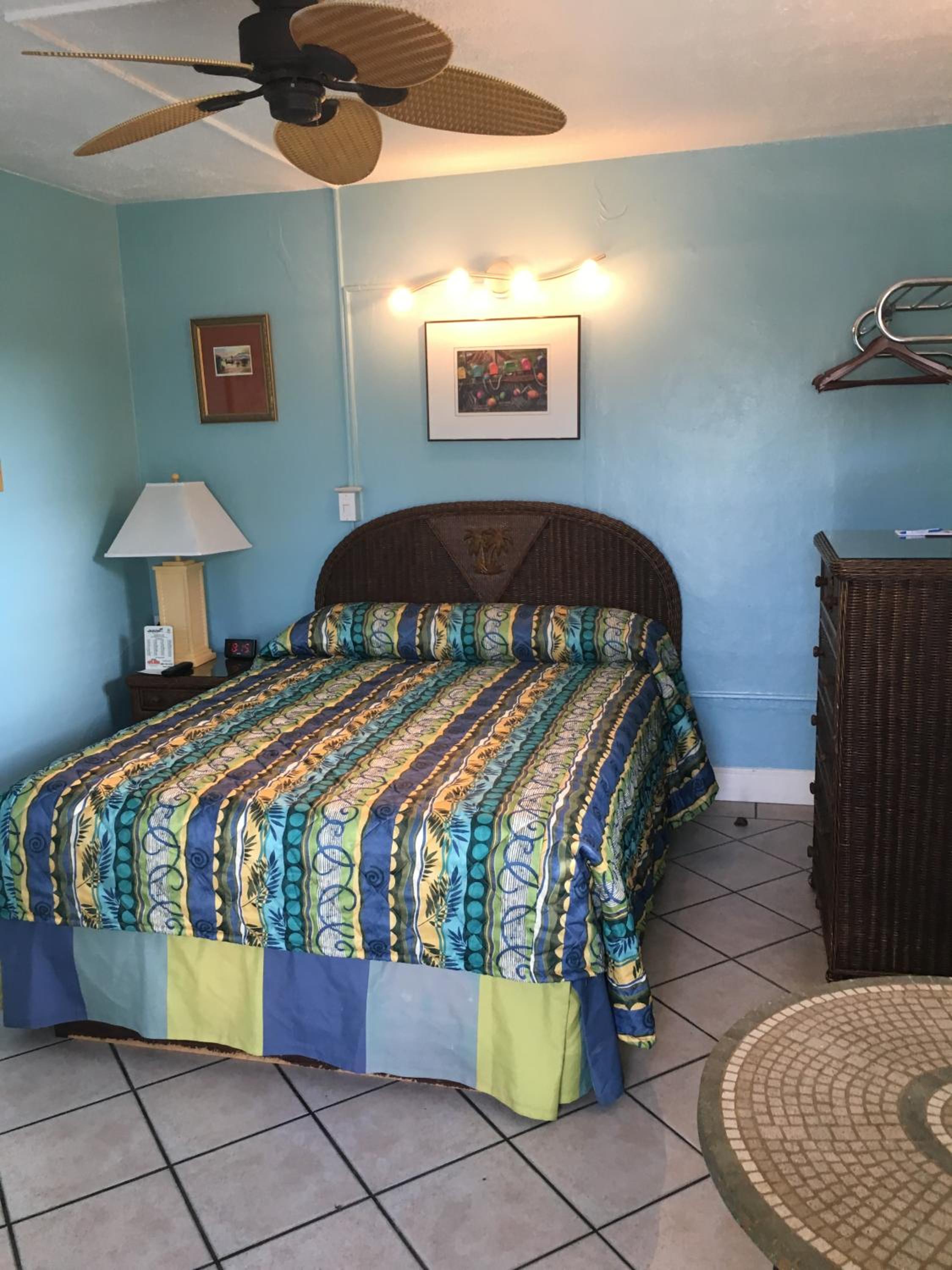 Standard Queen Room - Photo 3