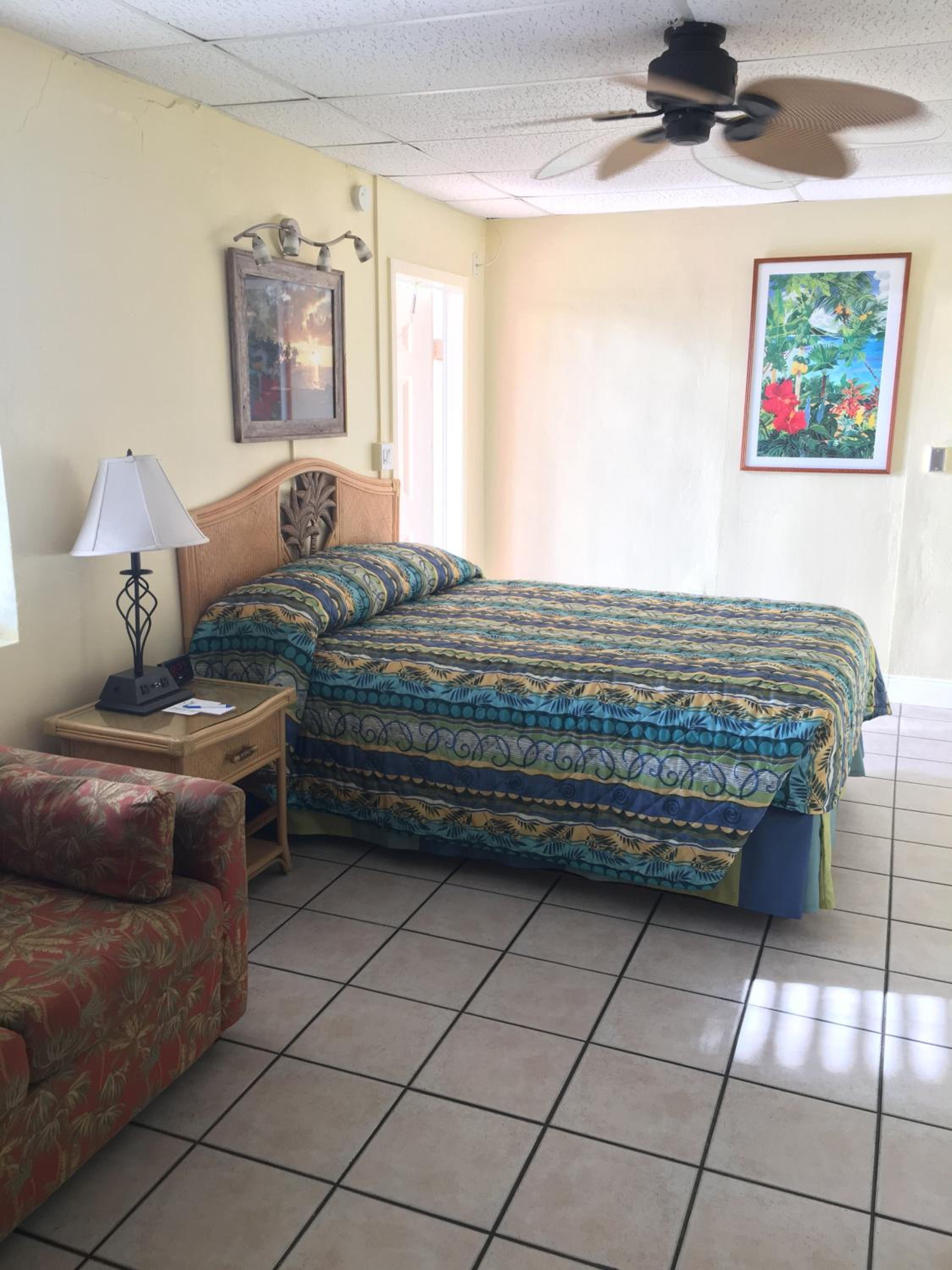 Standard Queen Room - Photo 1