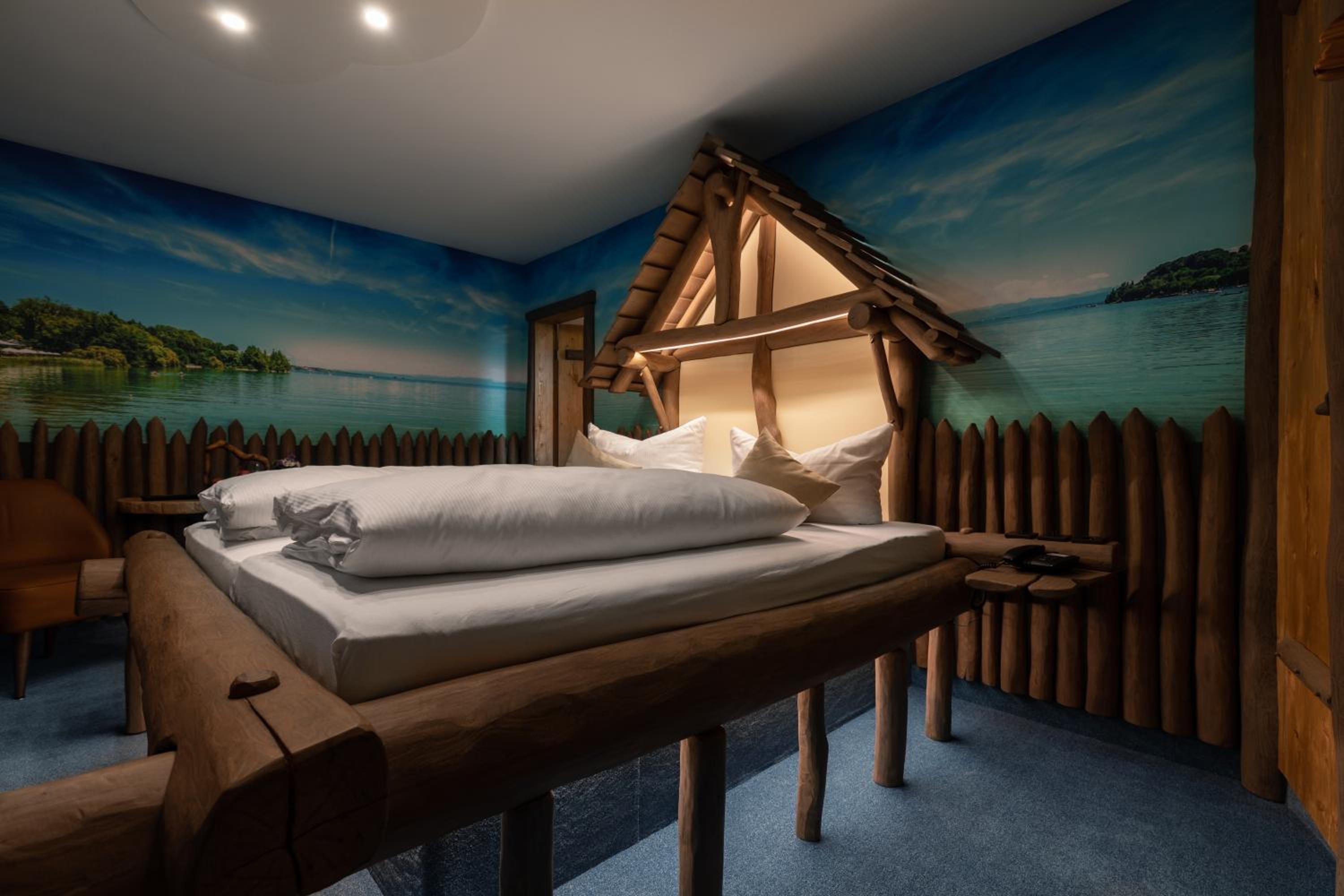 Deluxe Double Room - Photo 10