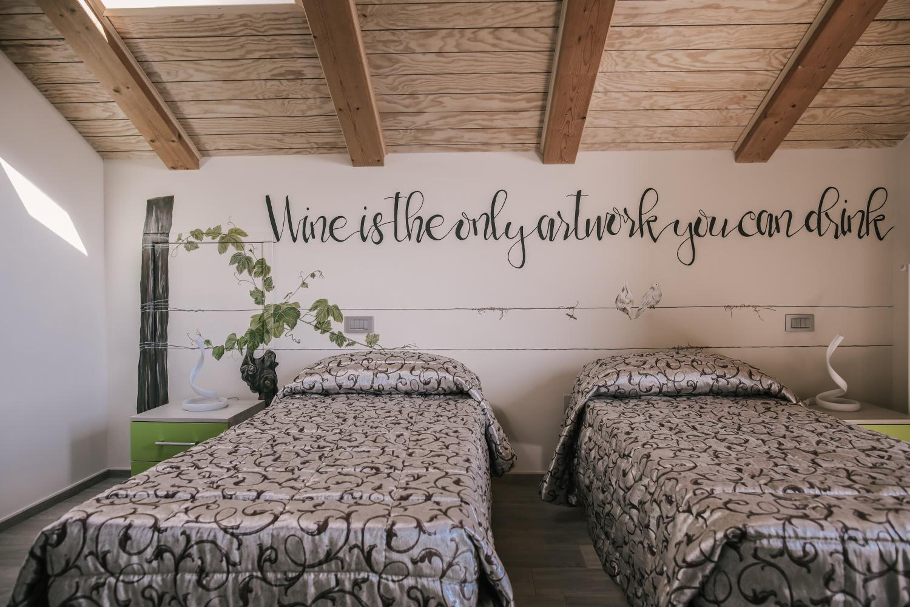 Deluxe Double or Twin Room photo 1