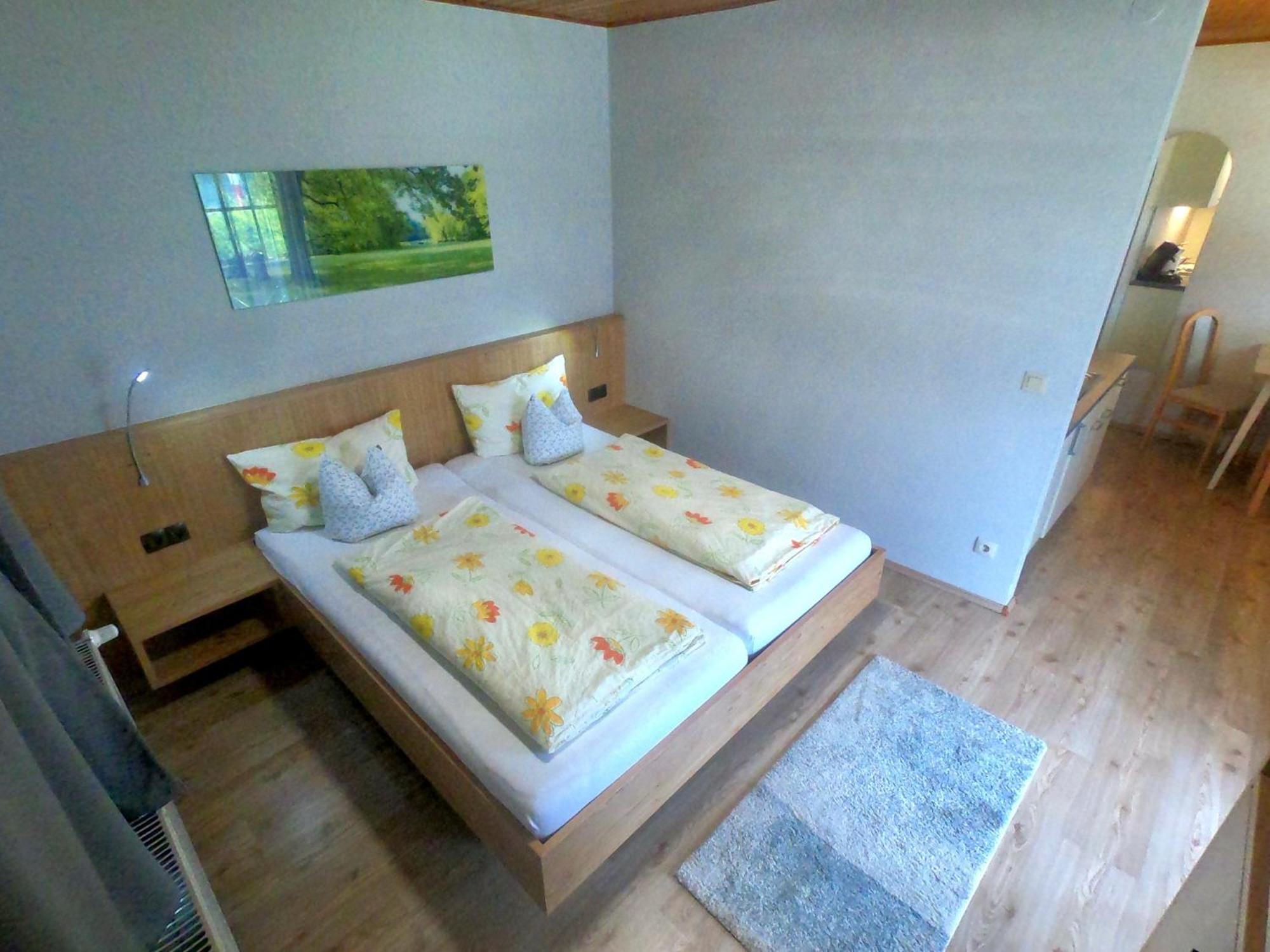 Apartment with Lake View photo 3