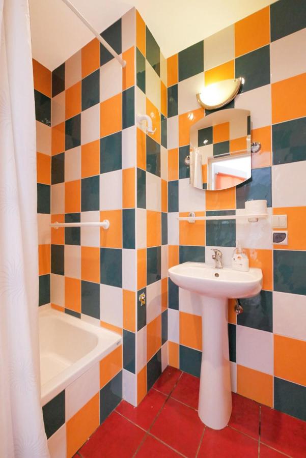Deluxe Double Room with Shower photo 1