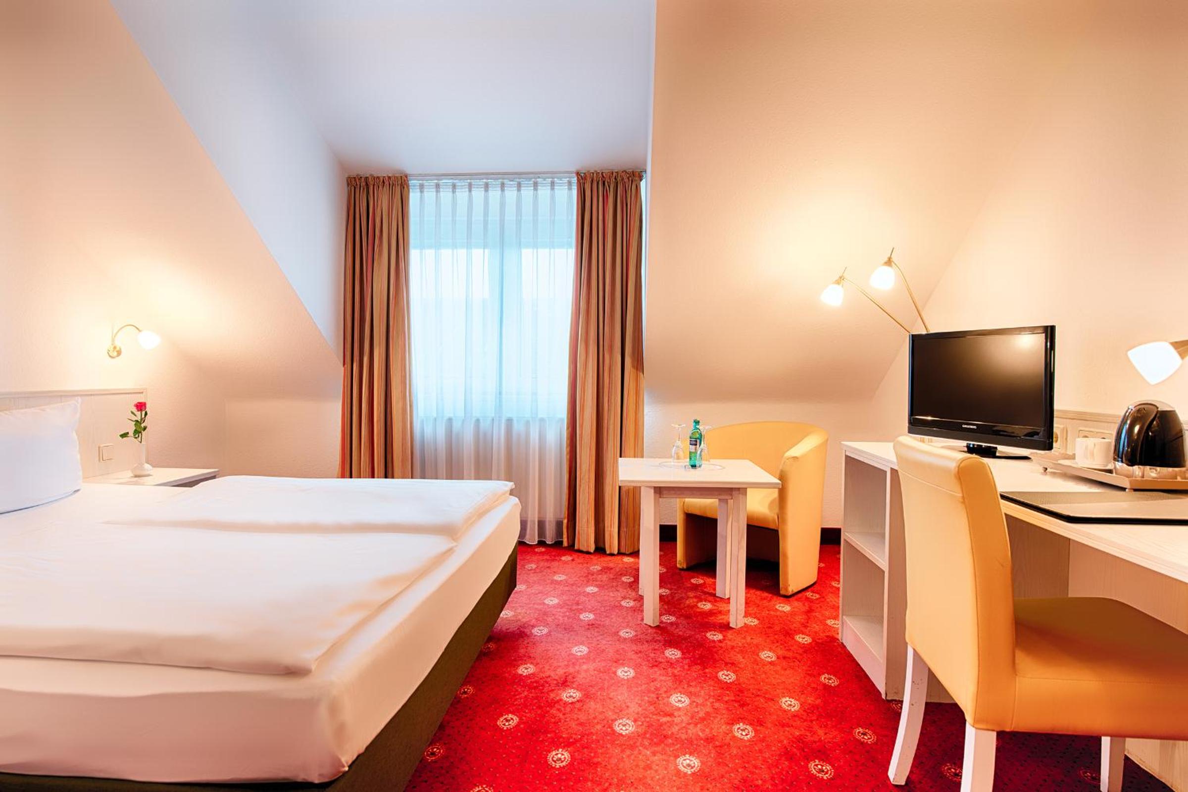 Business Double Room photo 2