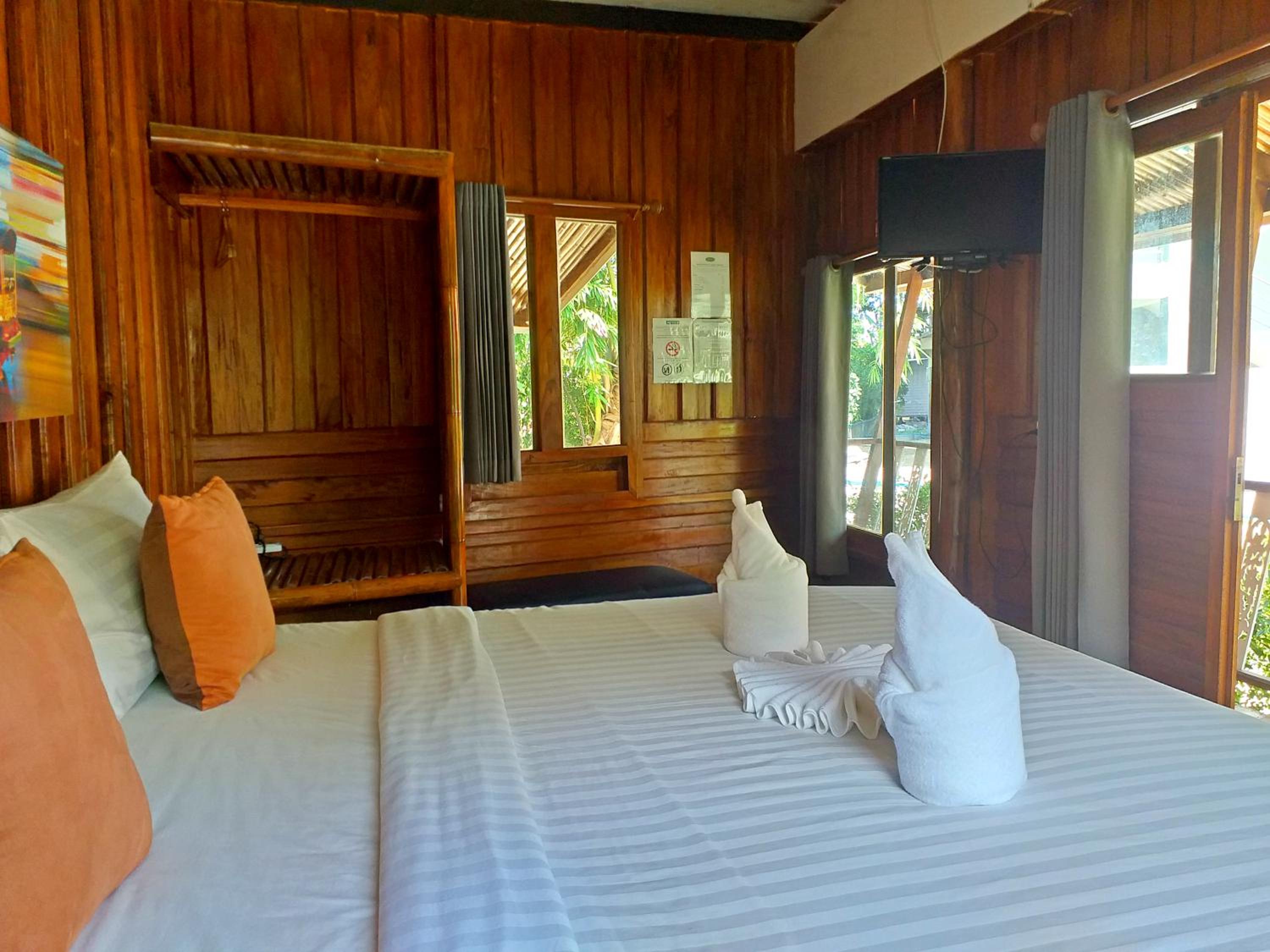 Family Bungalow photo 2