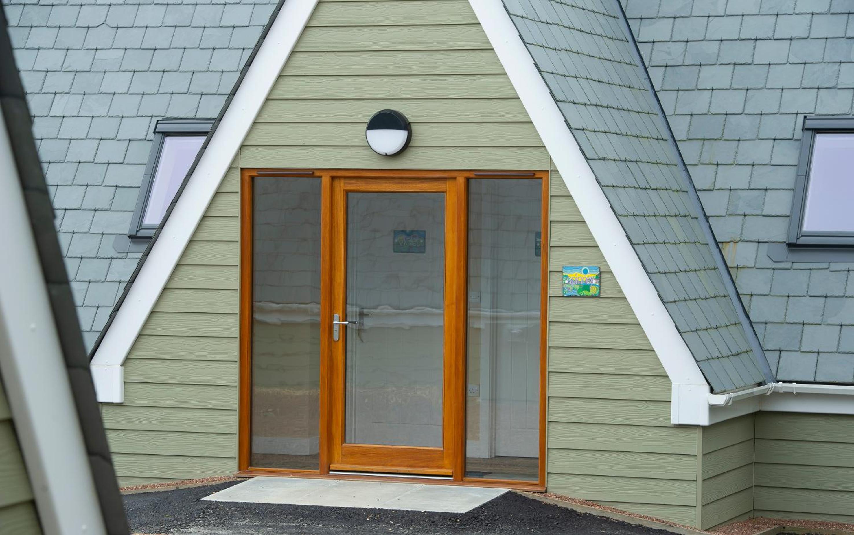 Double Lodge (Bluebell) with Garden View - Photo 6