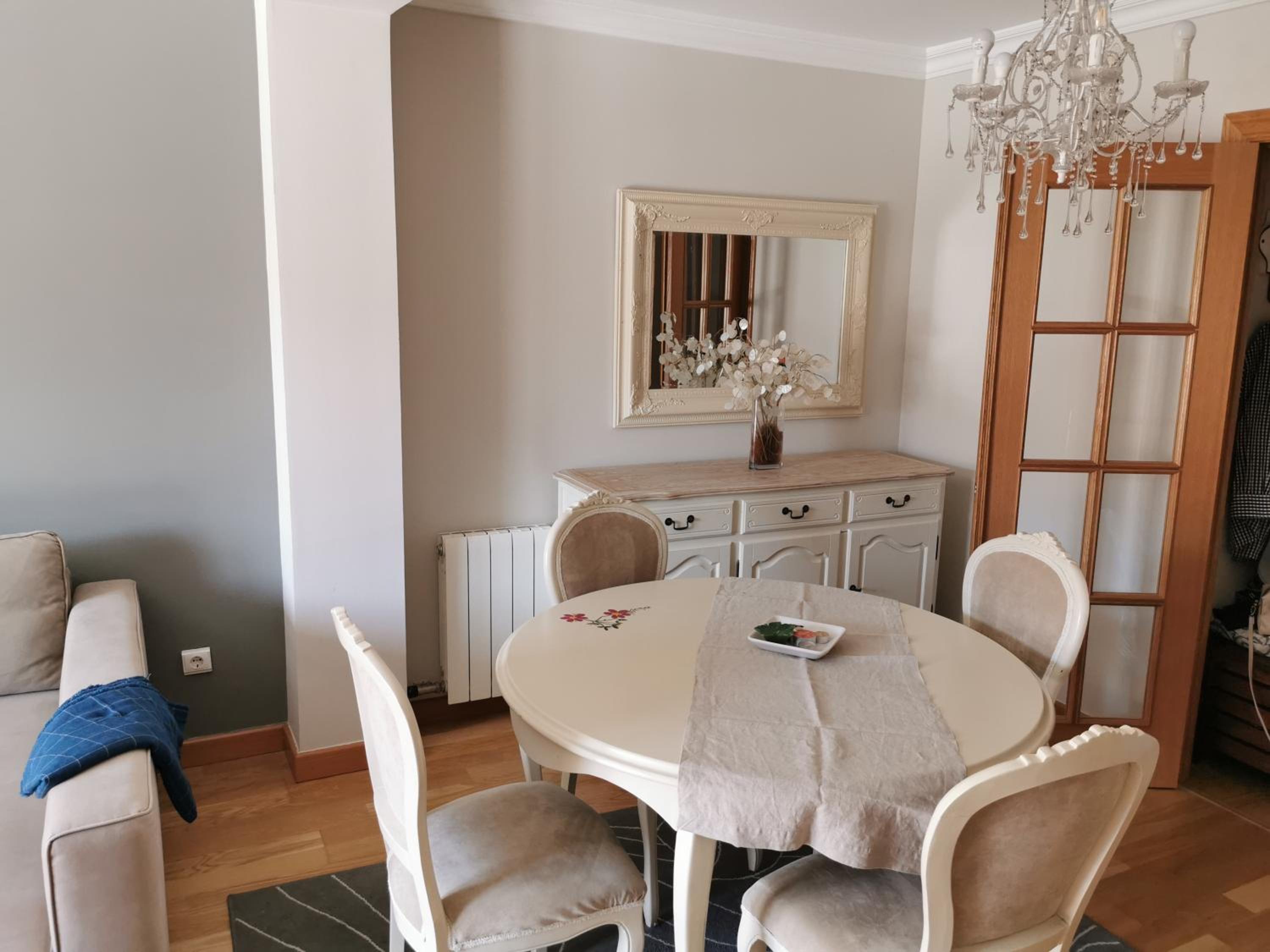 Two-Bedroom Apartment - Photo 8