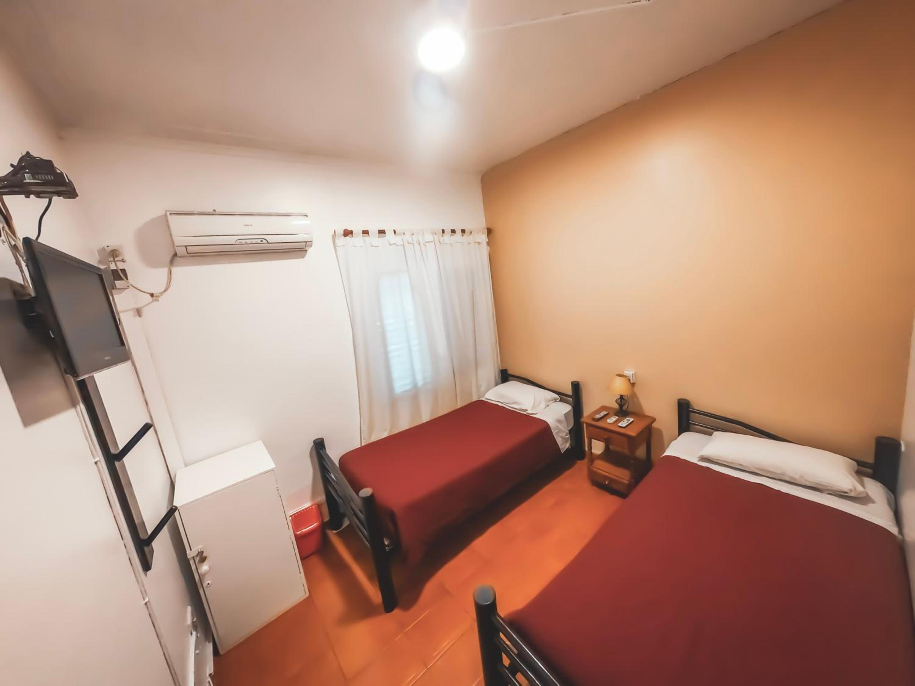 Double or Twin Room photo 2