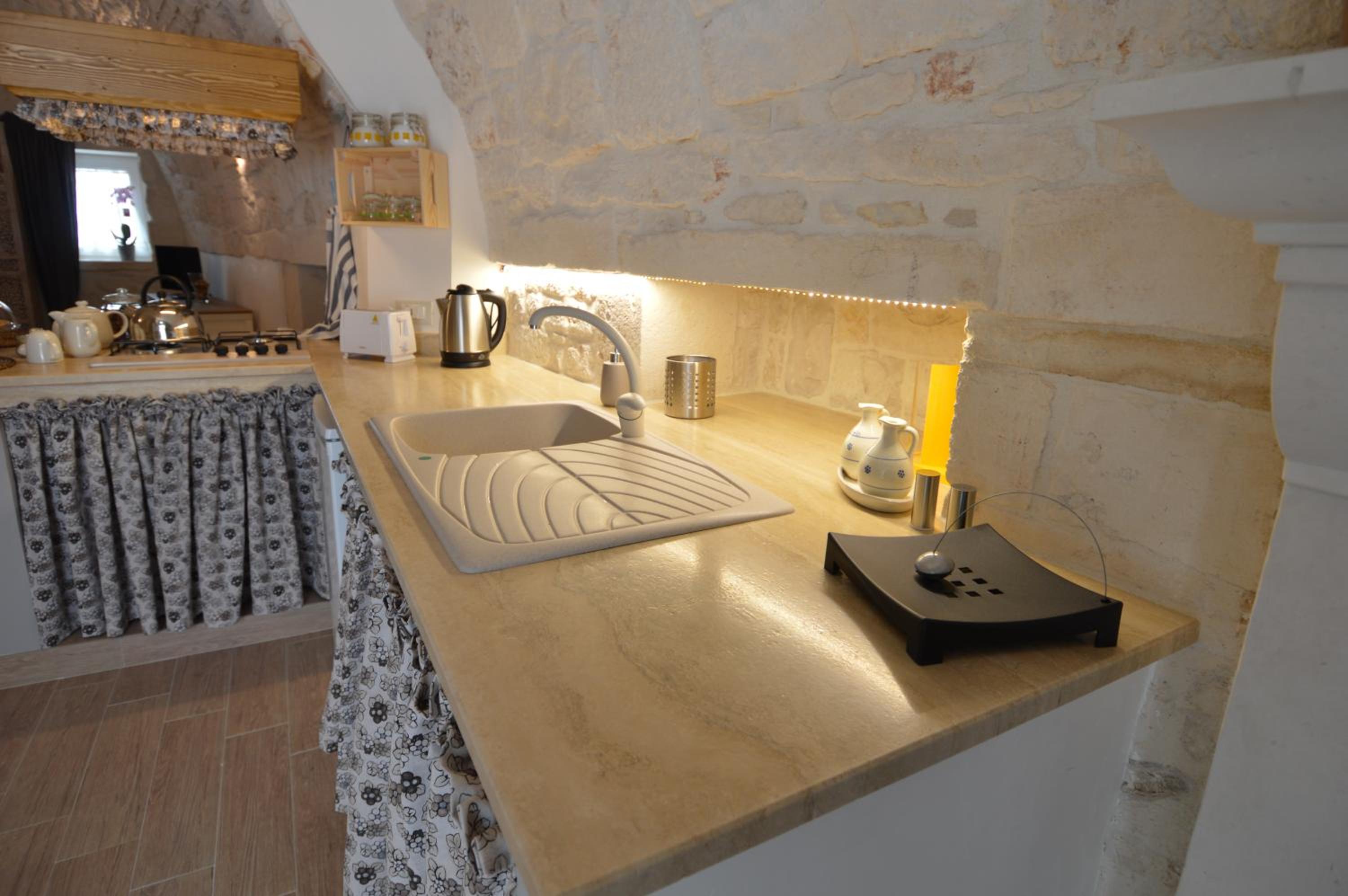 Apartment - Split Level - Photo 43