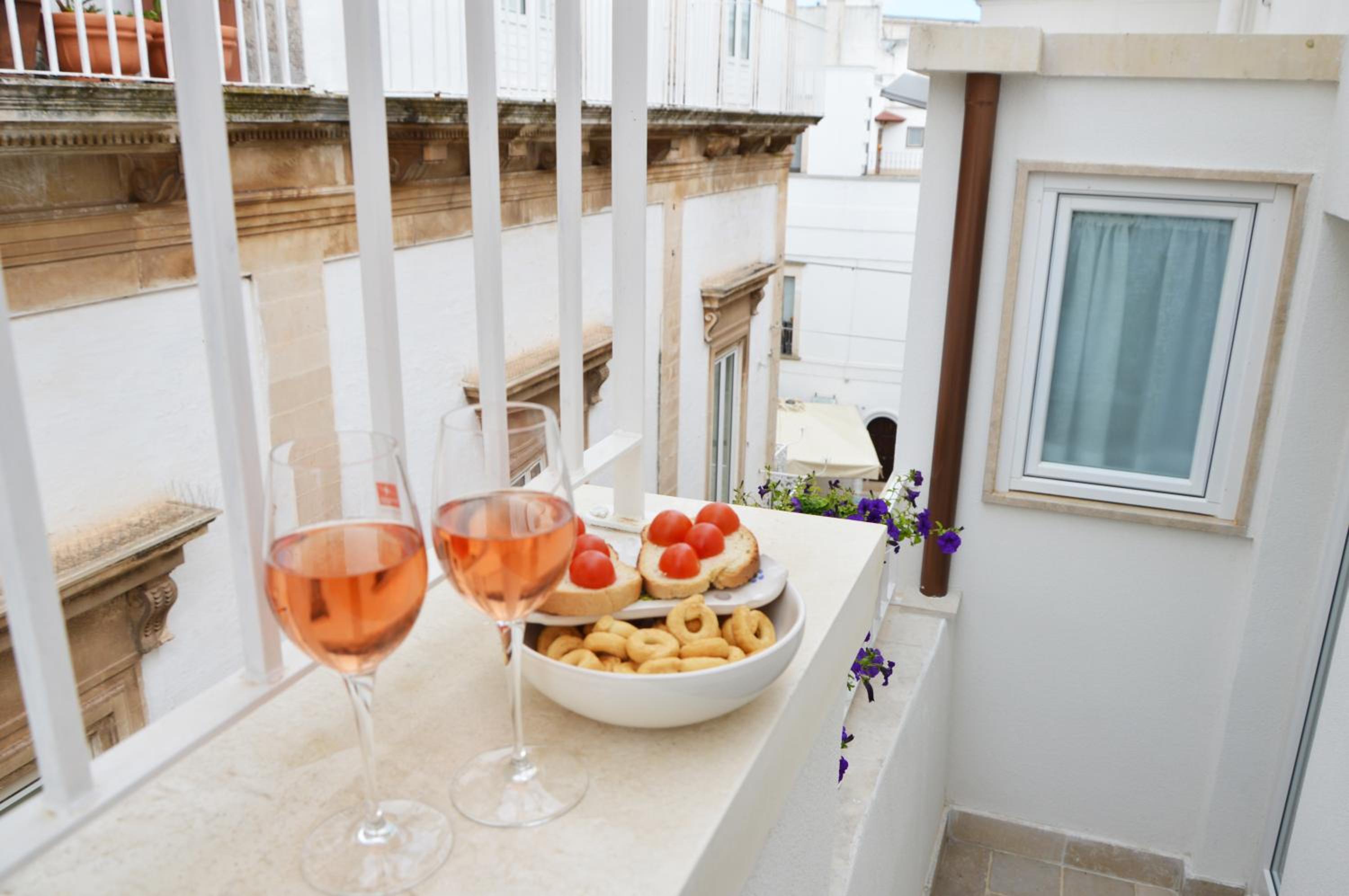 Apartment - Split Level - Photo 38