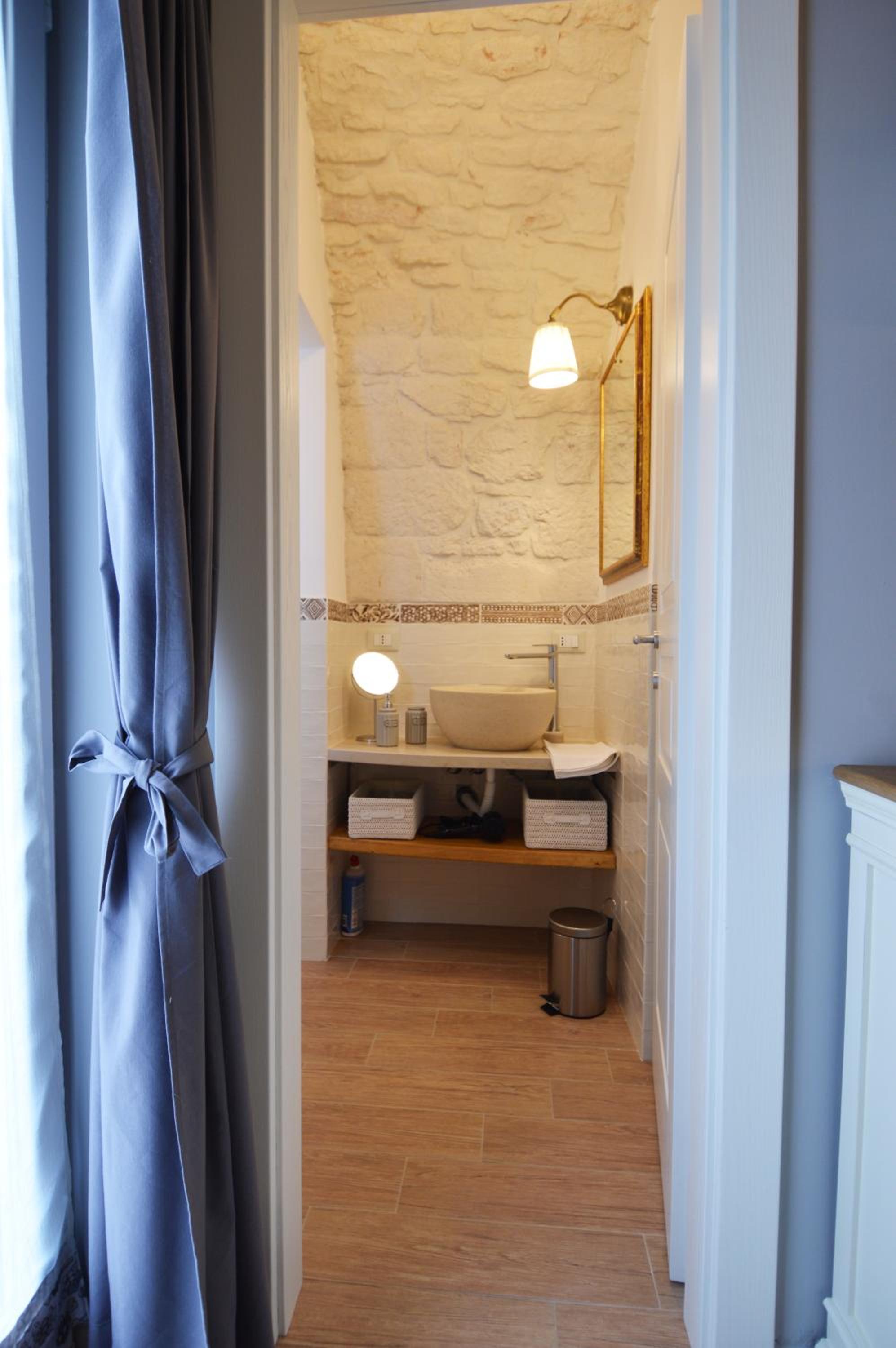 Apartment - Split Level - Photo 28
