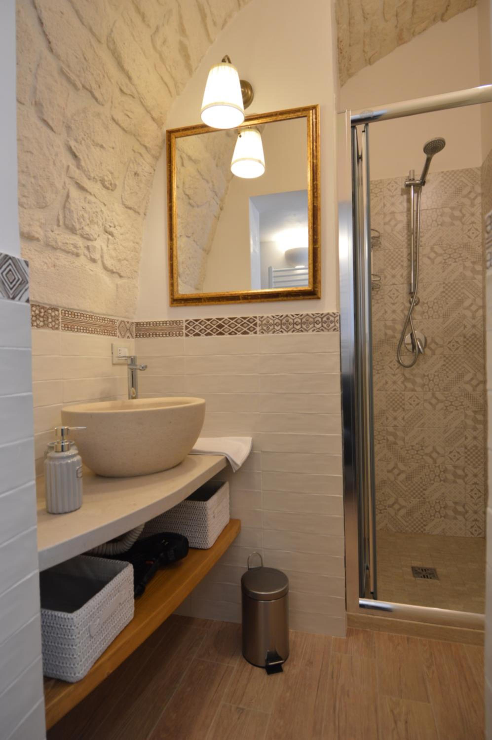 Apartment - Split Level - Photo 7