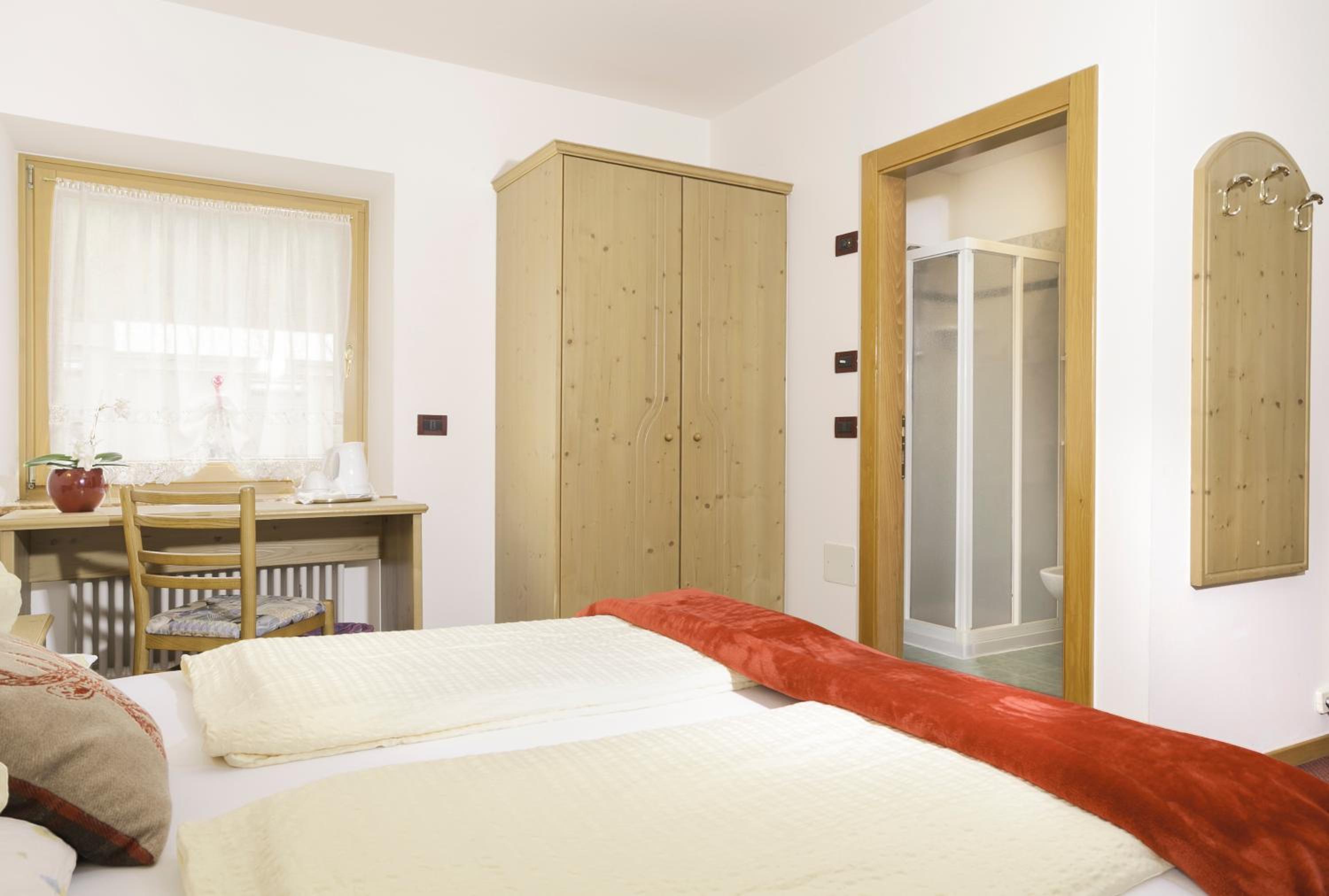Standard Quadruple Room photo 3