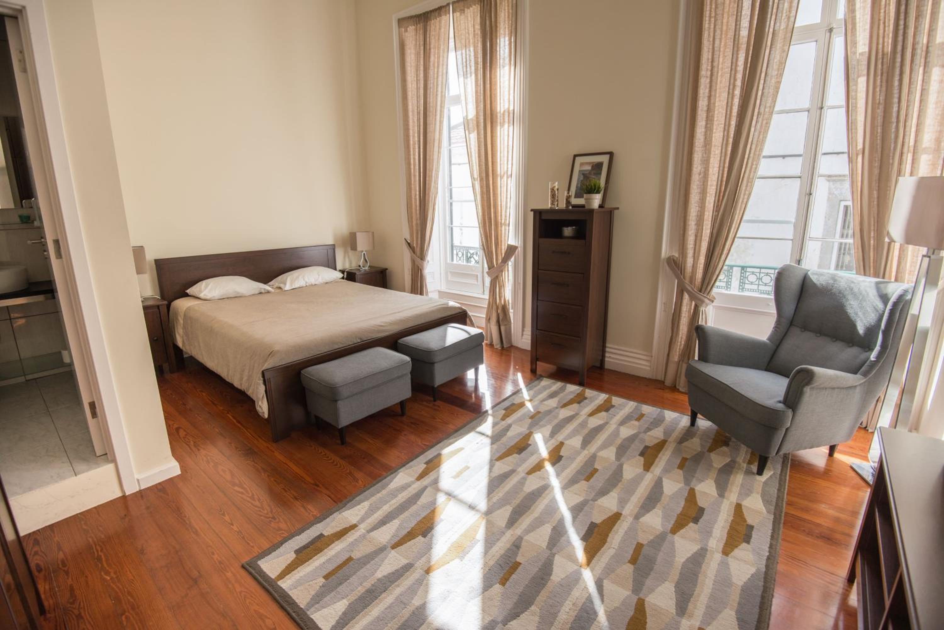 Double Room with Balcony (2 Adults + 1 Child) photo 1