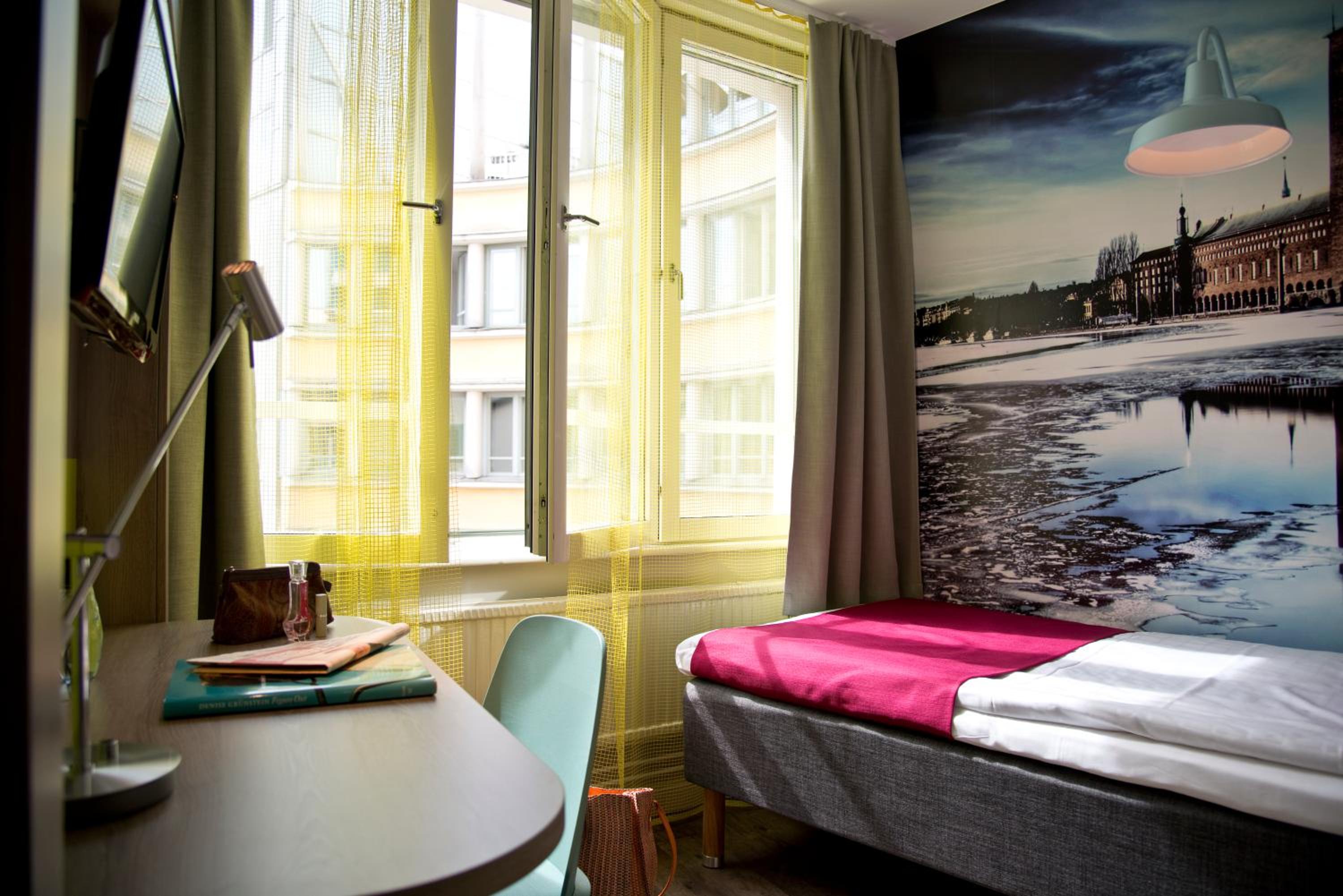 Classic Single Room