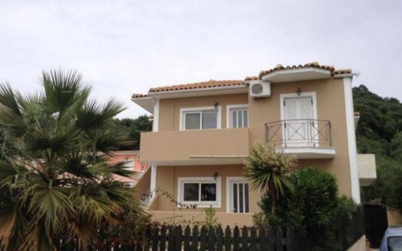 Two-Bedroom Villa photo 2