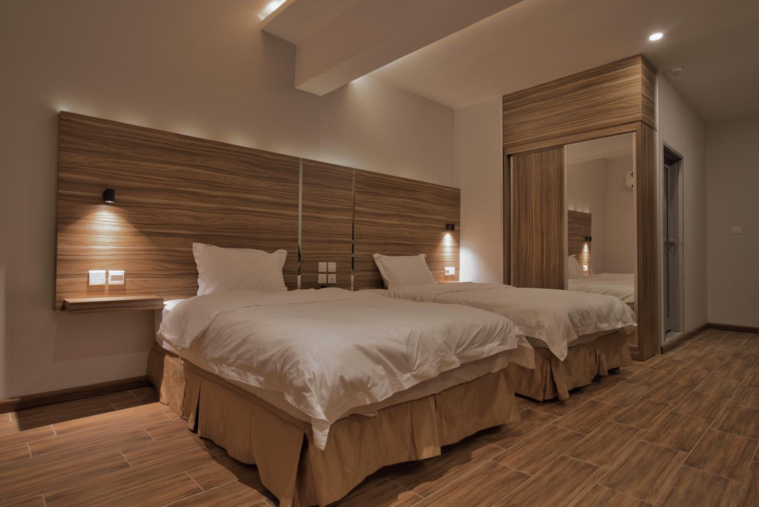 Standard Twin Room photo 2