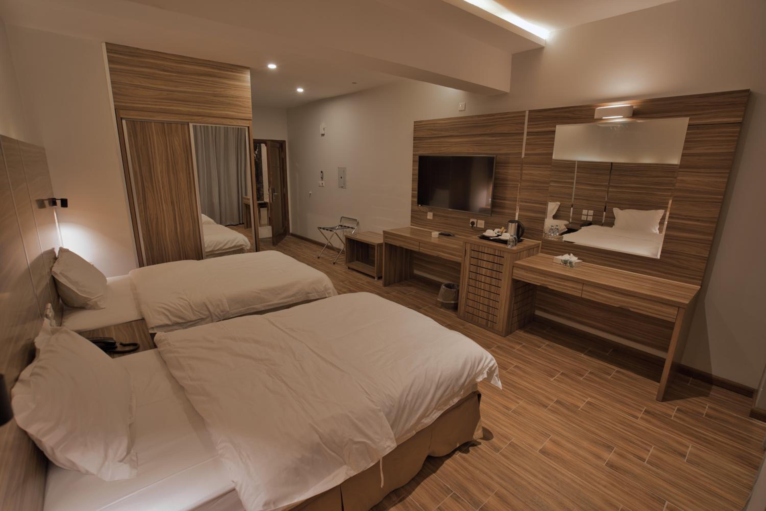 Standard Twin Room photo 3