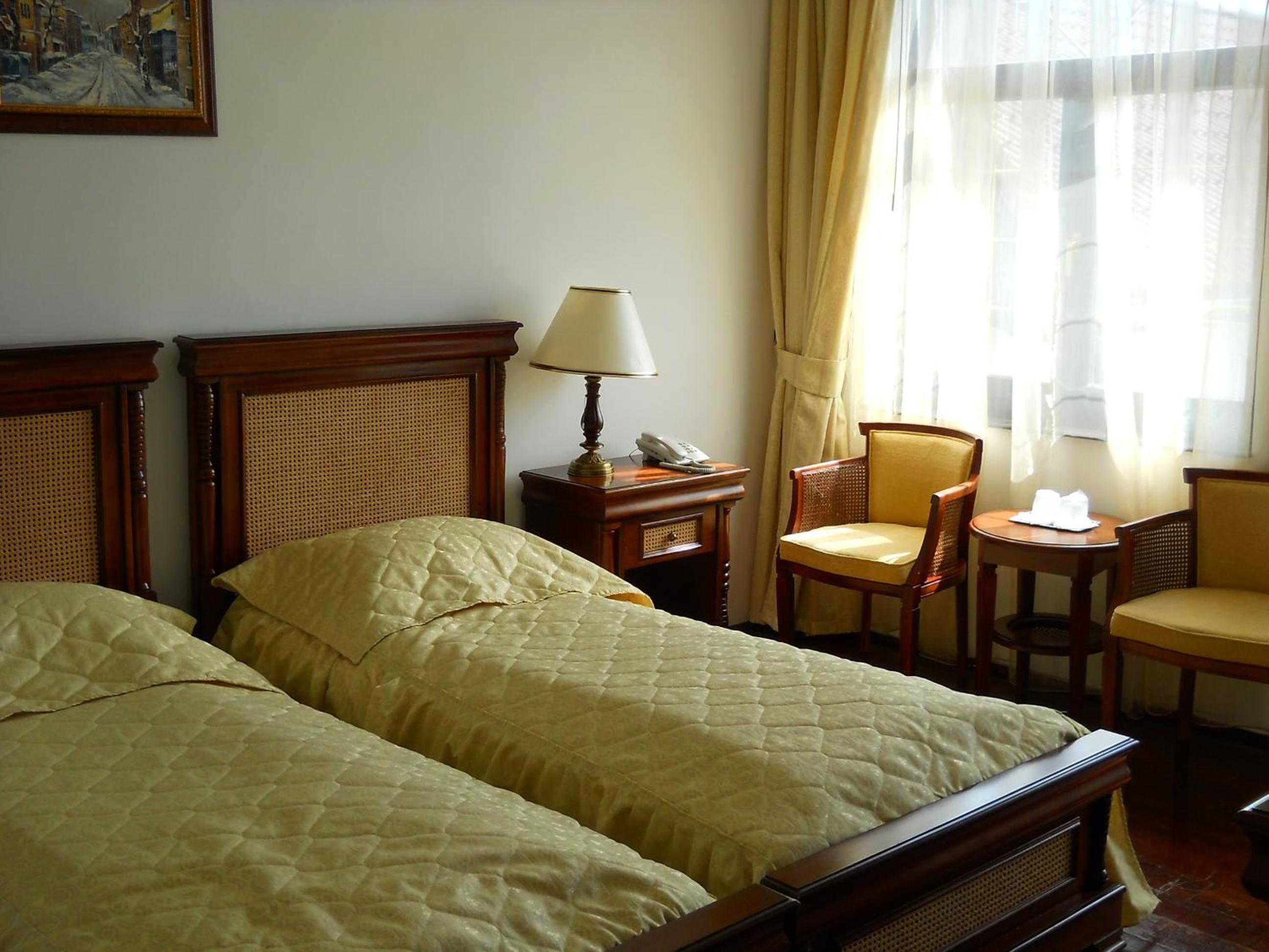 Twin Room - Photo 1