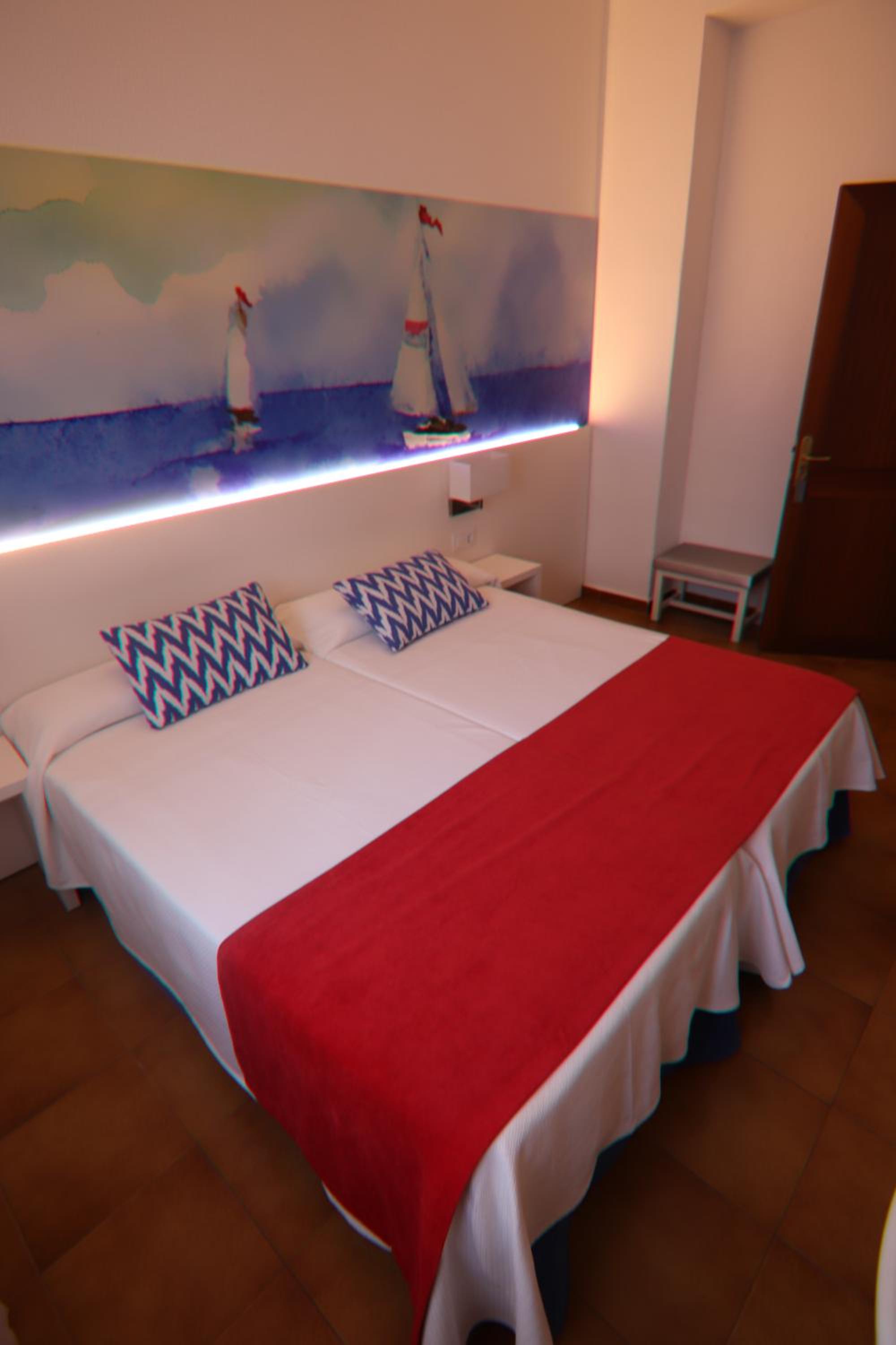 Triple Room with Air Conditioning photo 3
