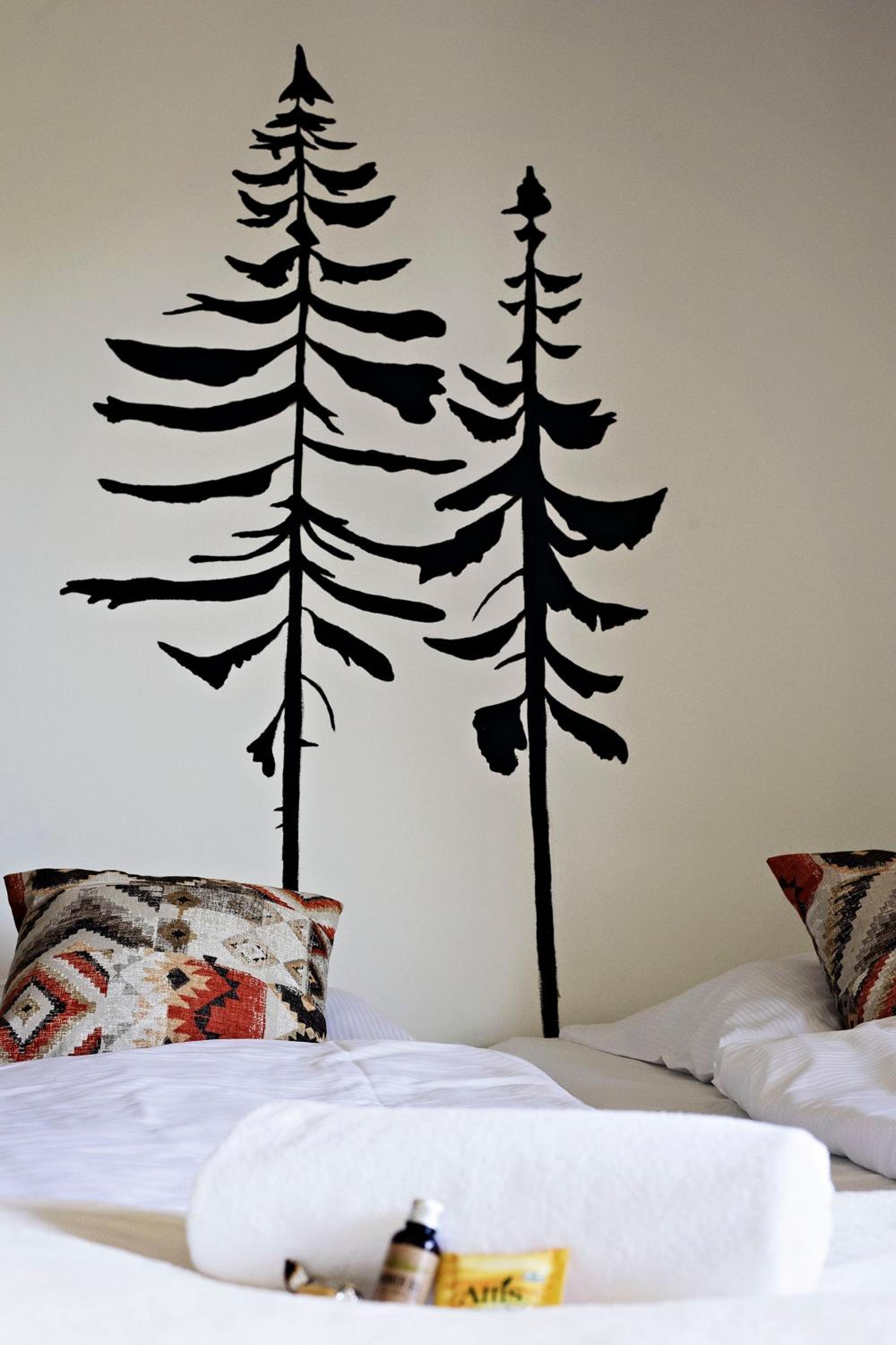 Double or Twin Room - Photo 4