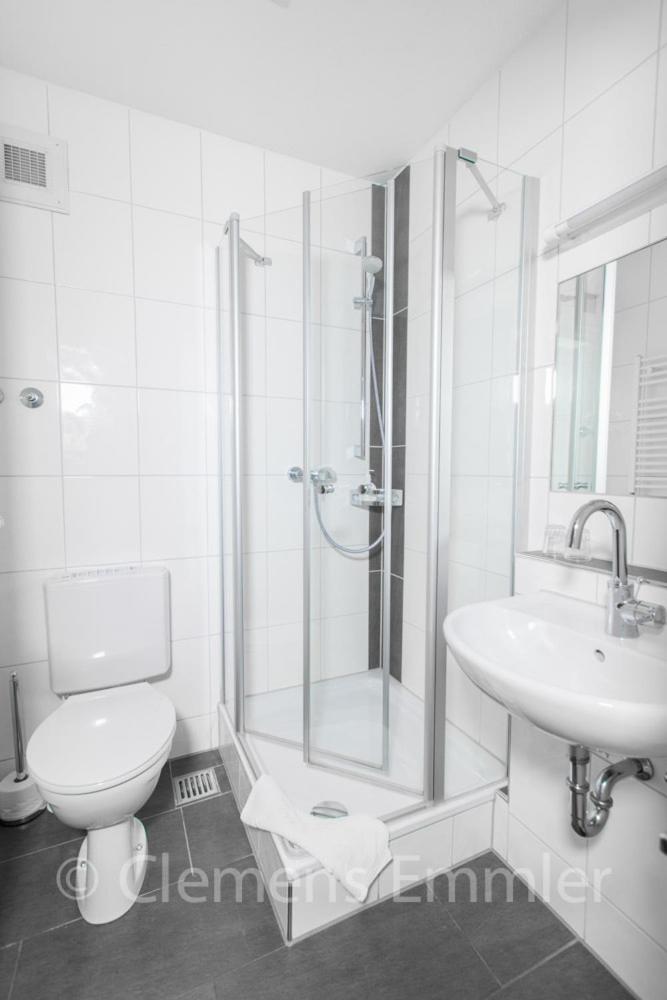 Double Room with Balcony photo 2