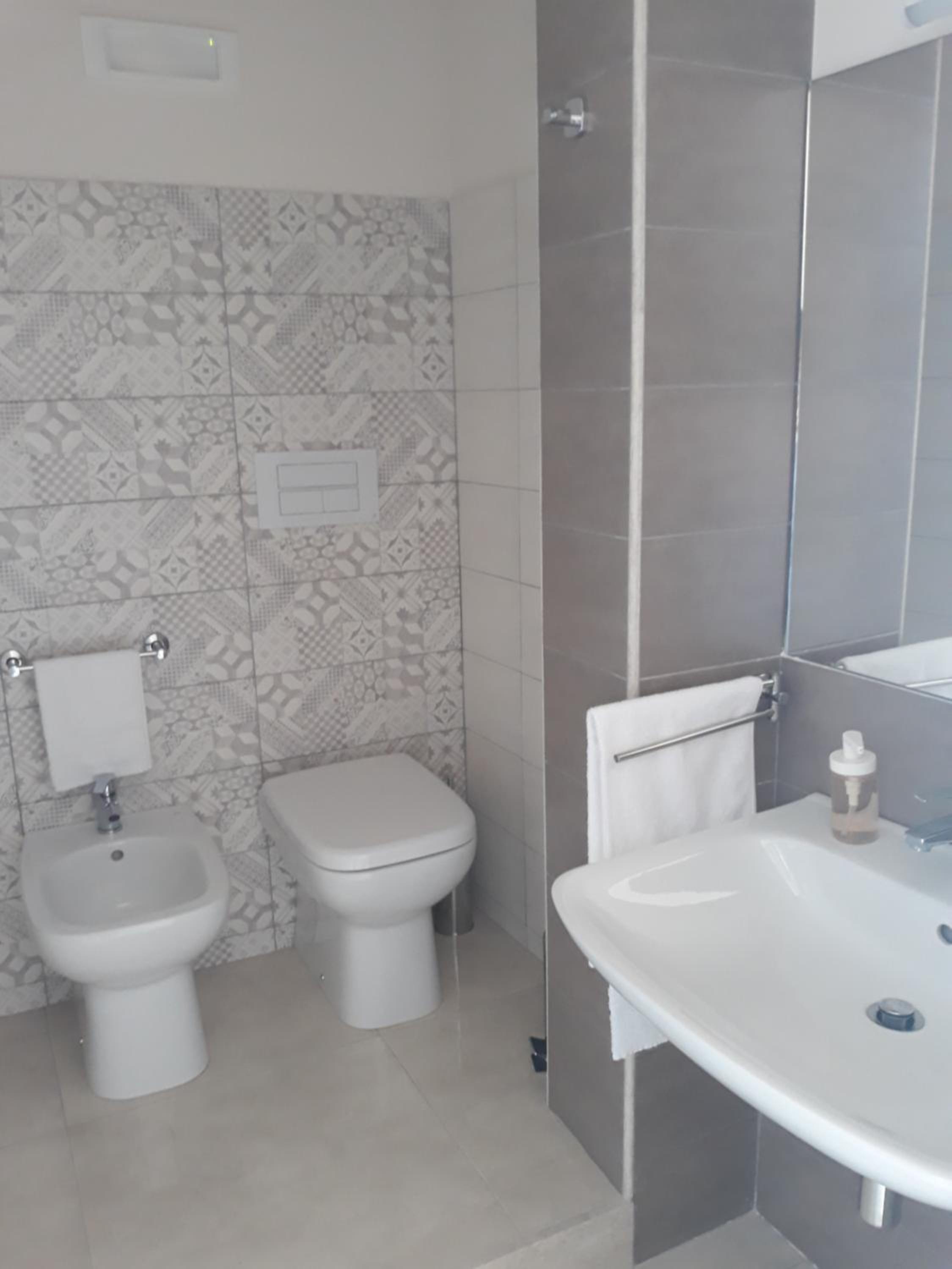 Deluxe Single Room photo 2