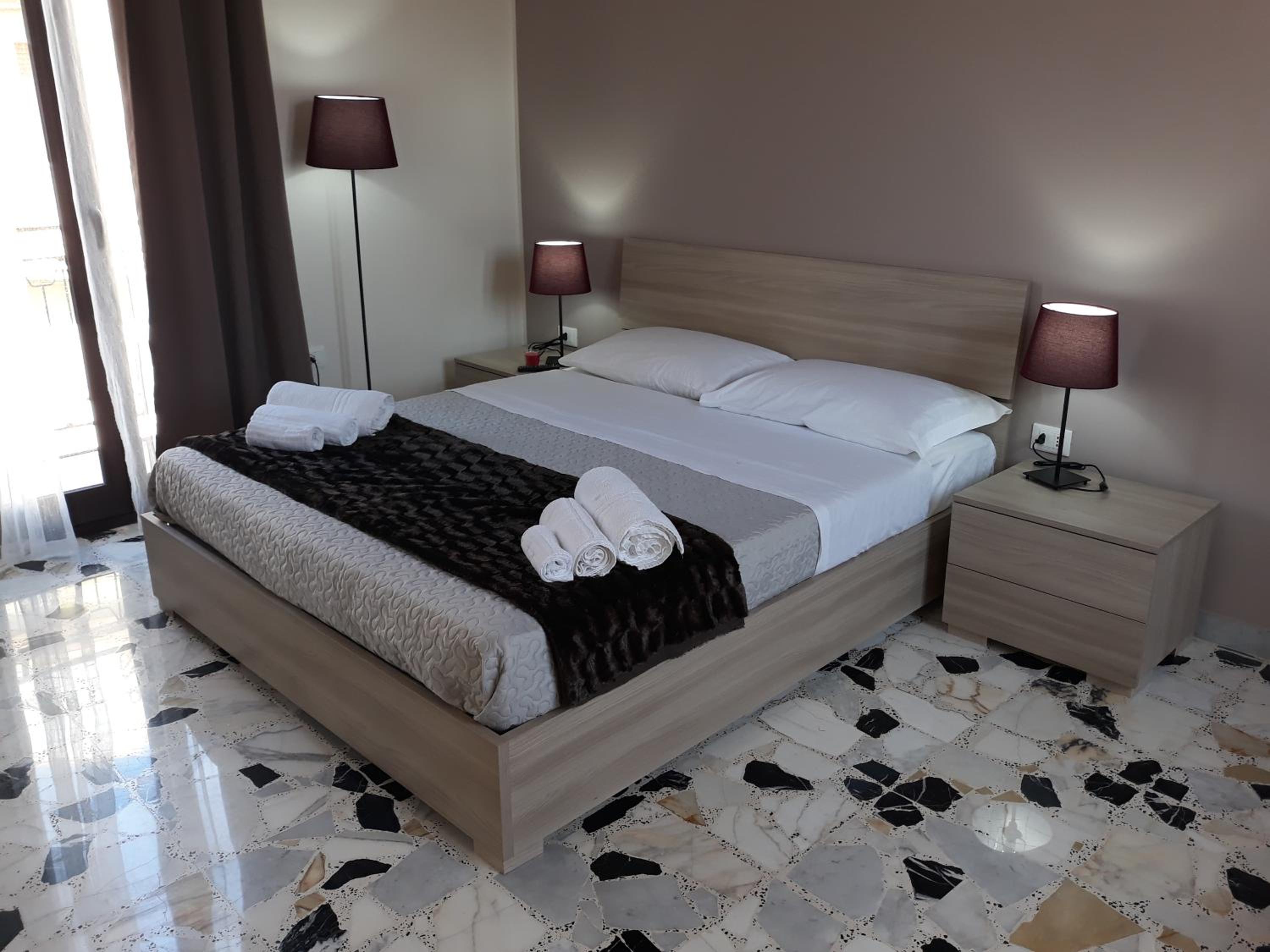 Triple Room with Private Bathroom - Photo 1
