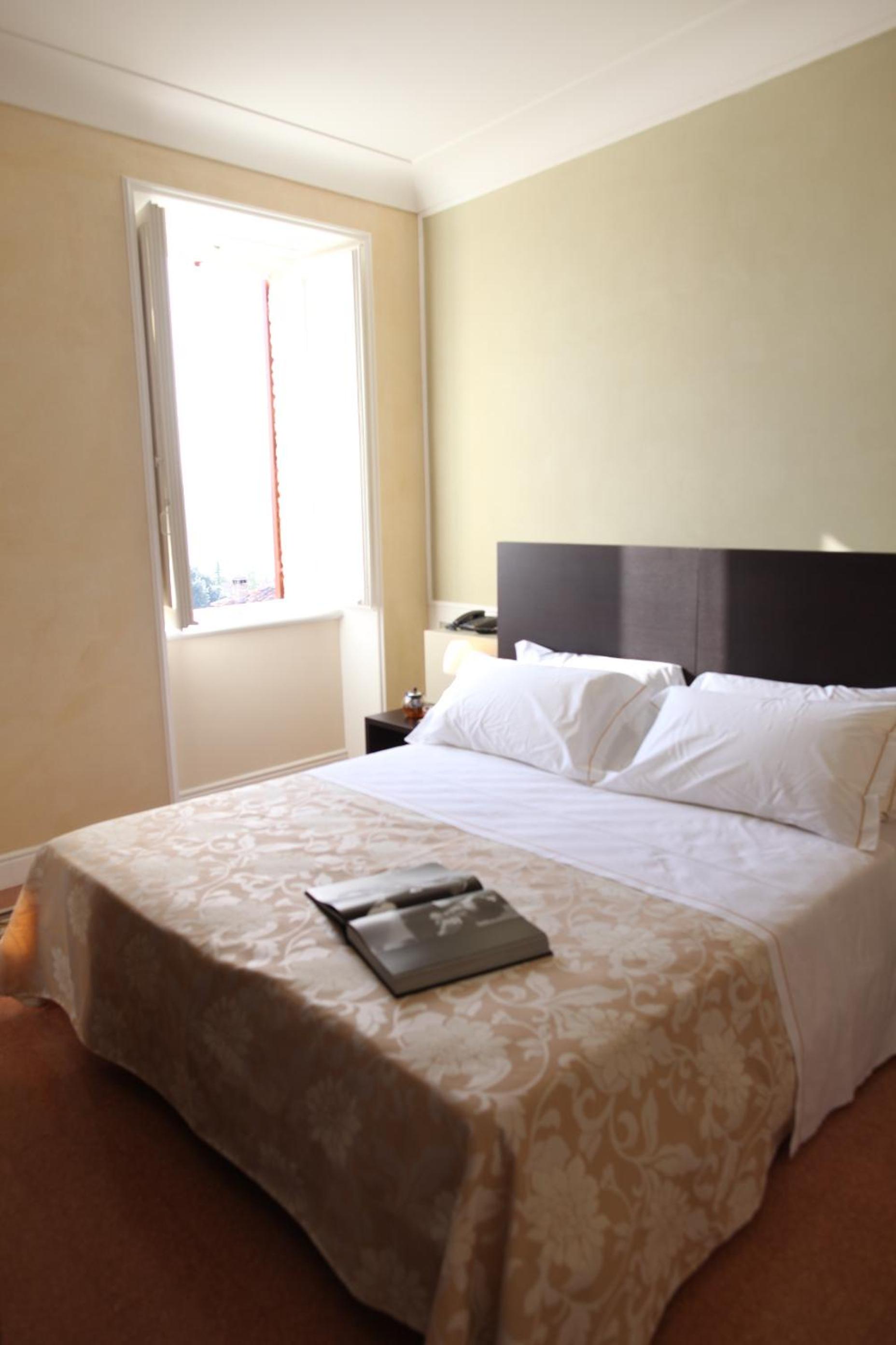 Junior Suite - Photo 8