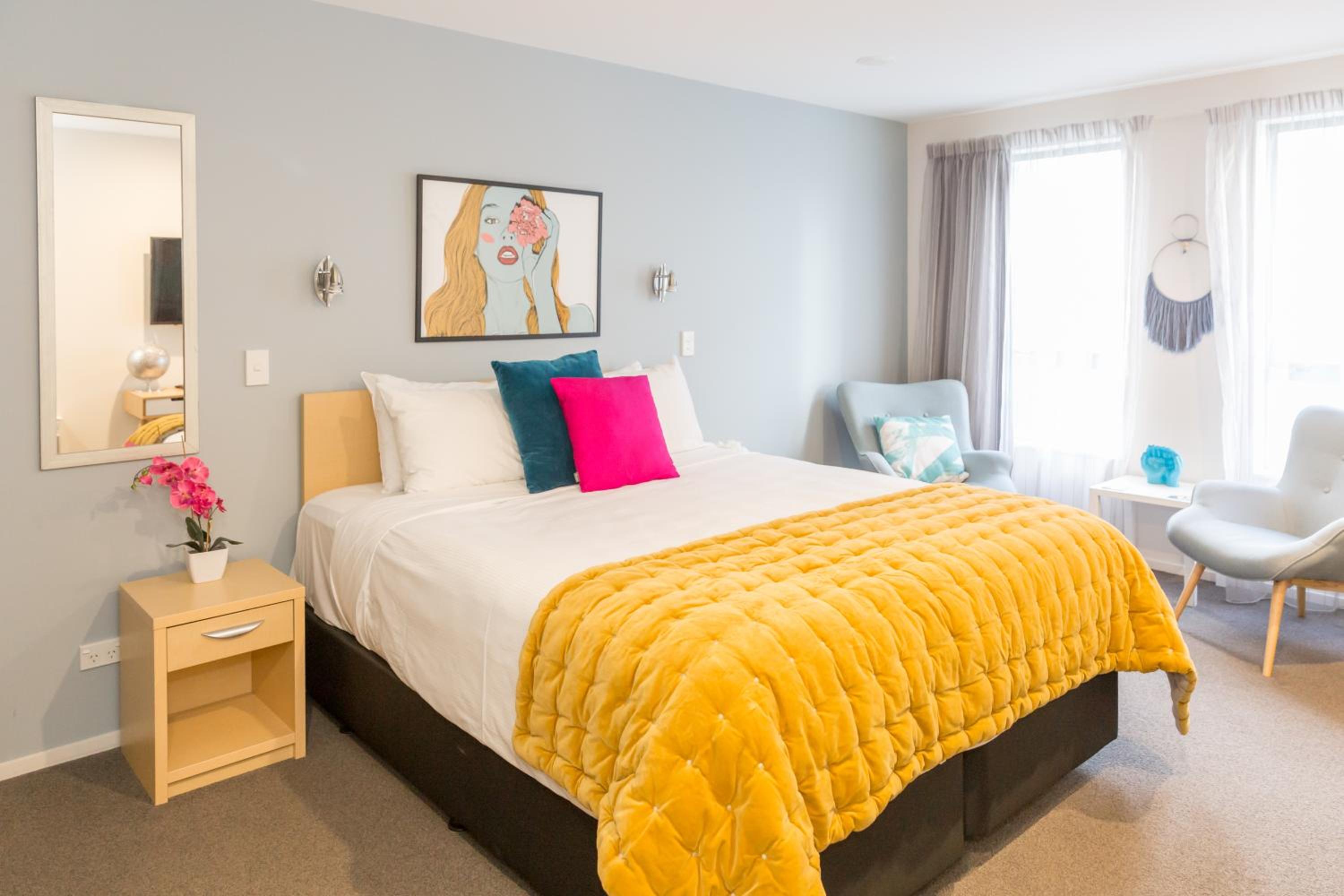 Studio Apartment photo 2