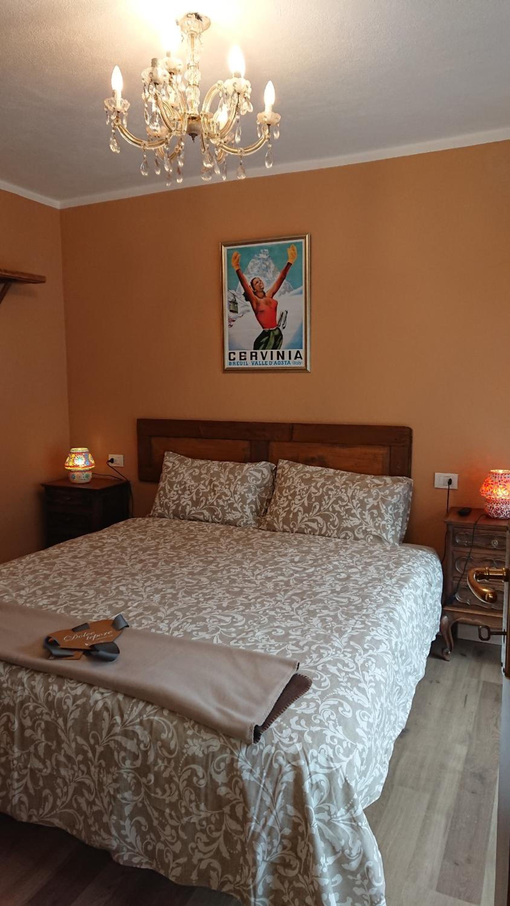 Double Room with Mountain View - Photo 1