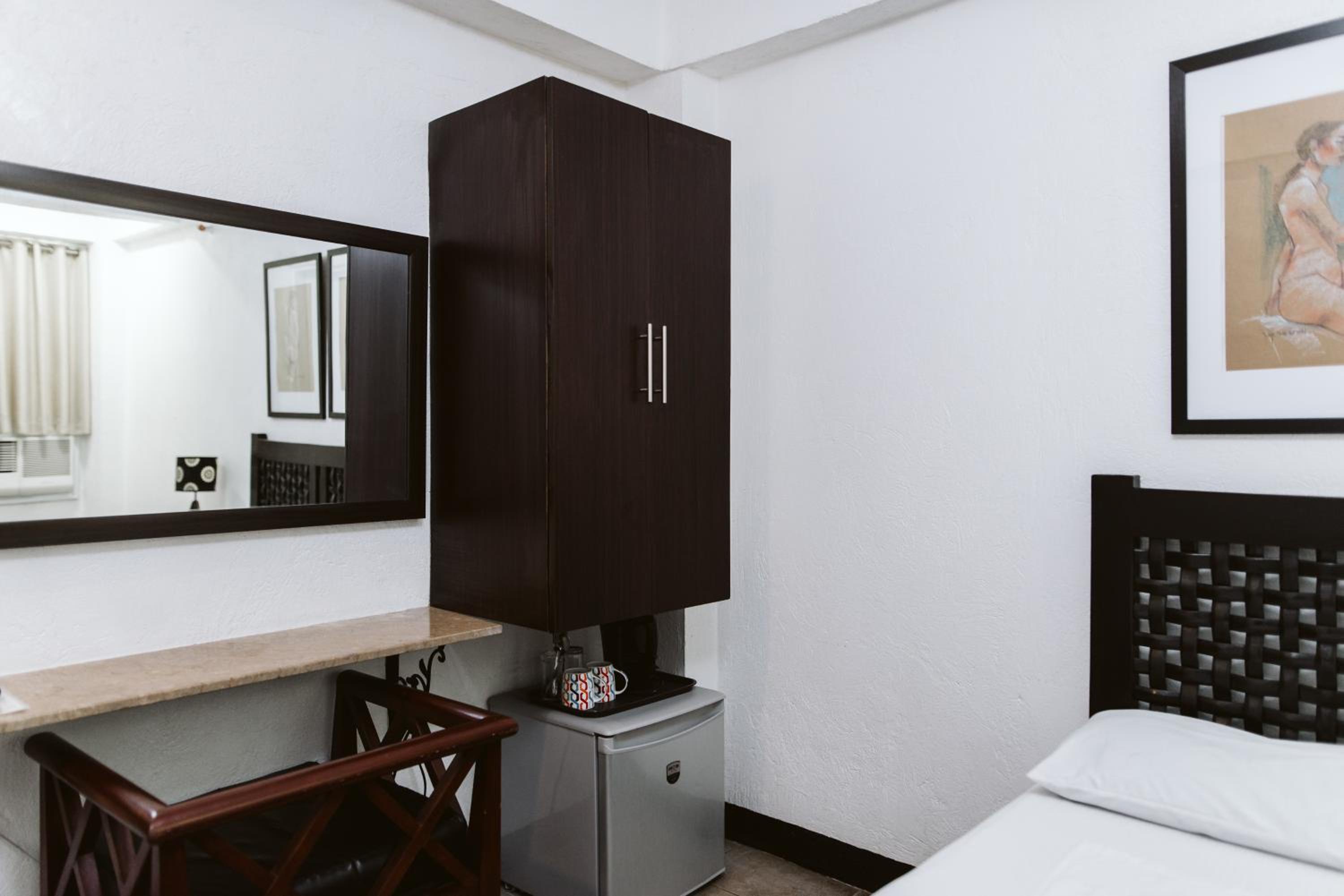 Deluxe Double Room - Photo 33