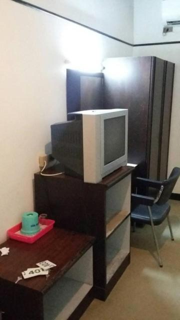 Twin Room with Private Bathroom photo 3