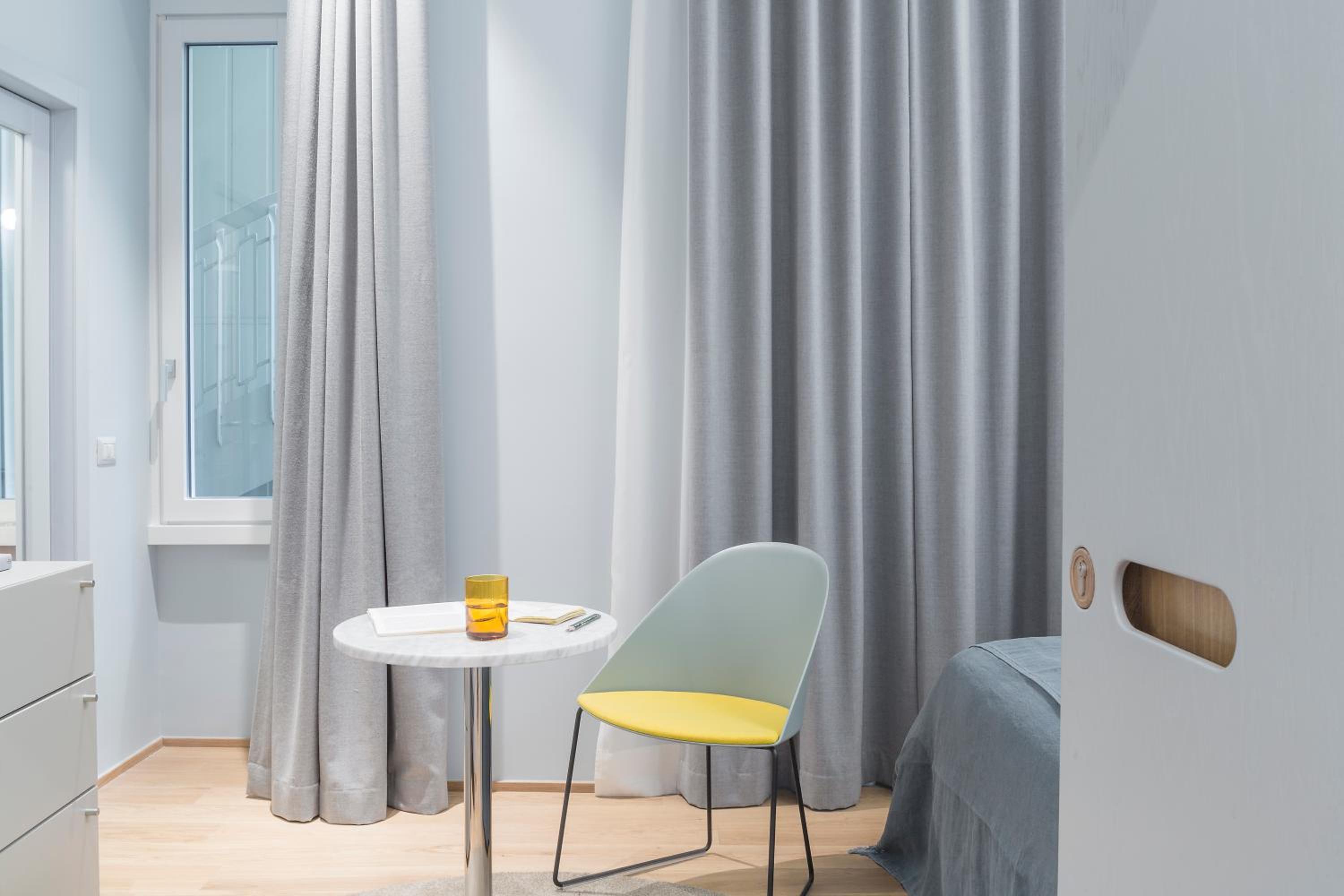 Standard Double or Twin Room photo 3
