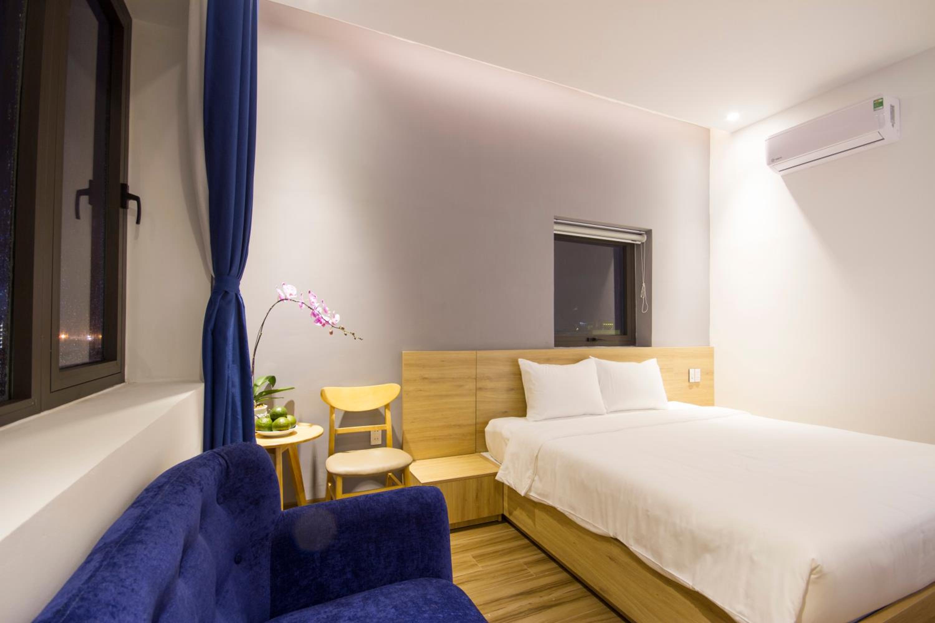 Deluxe King Double Room  - Photo 4