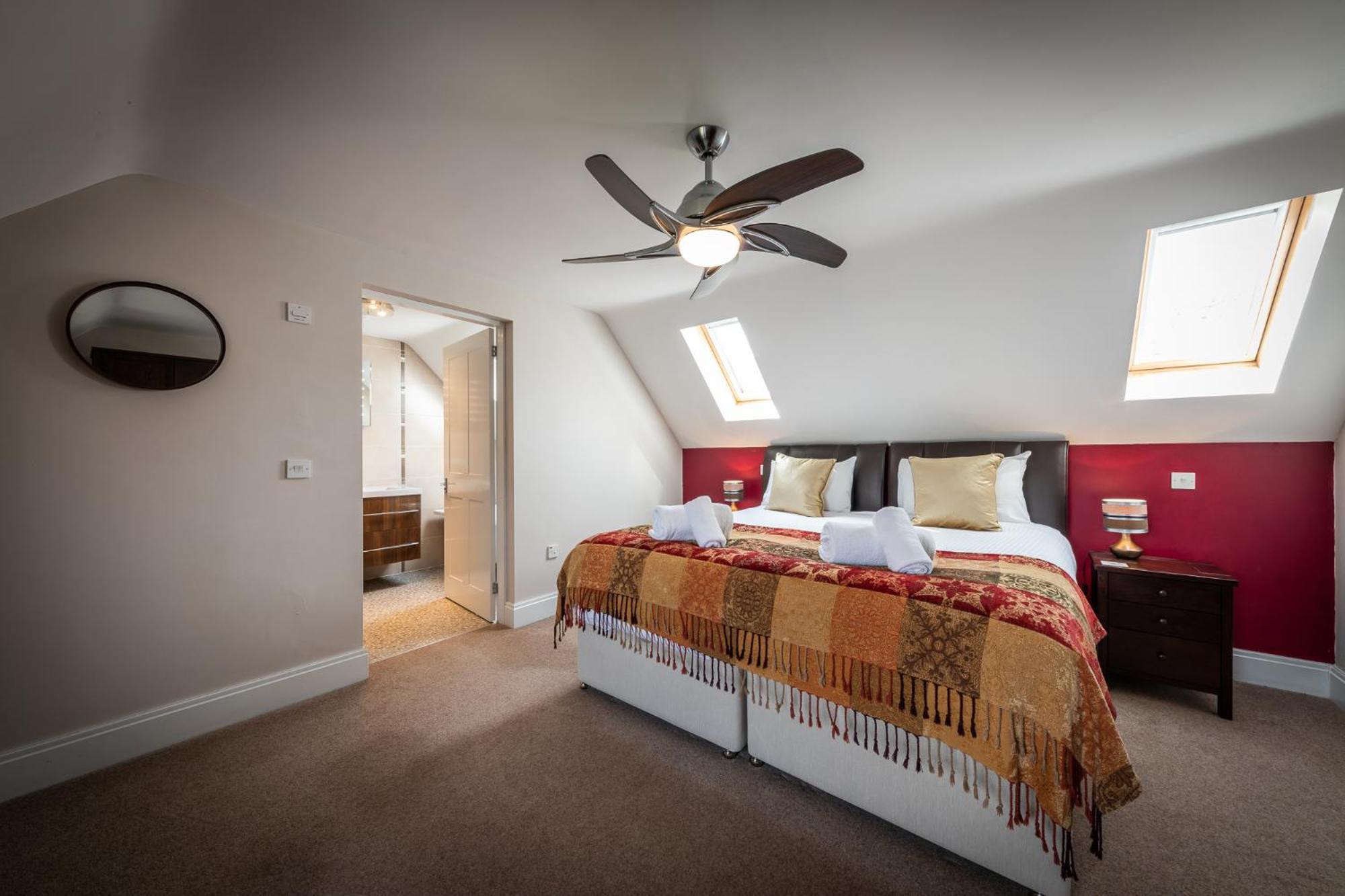 Three-Bedroom Villa photo 2