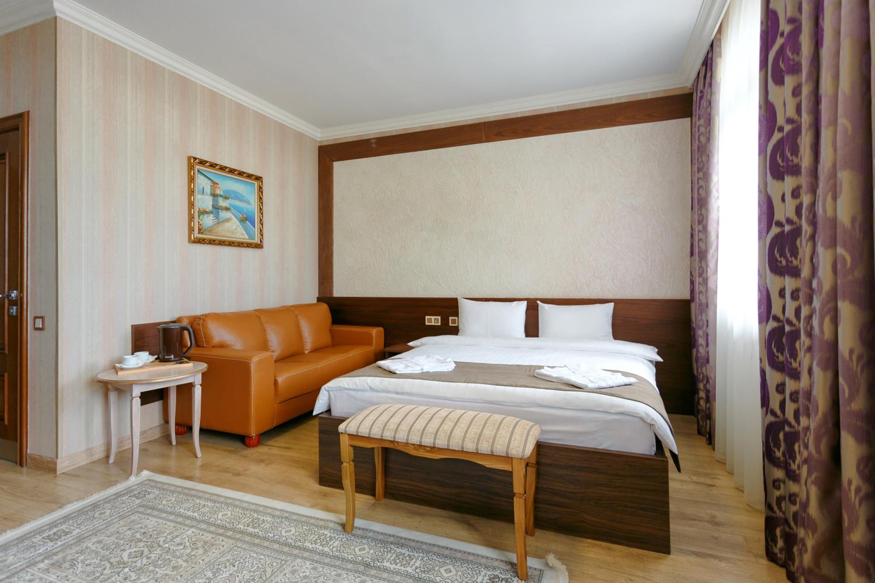 Deluxe Double Room - Photo 1