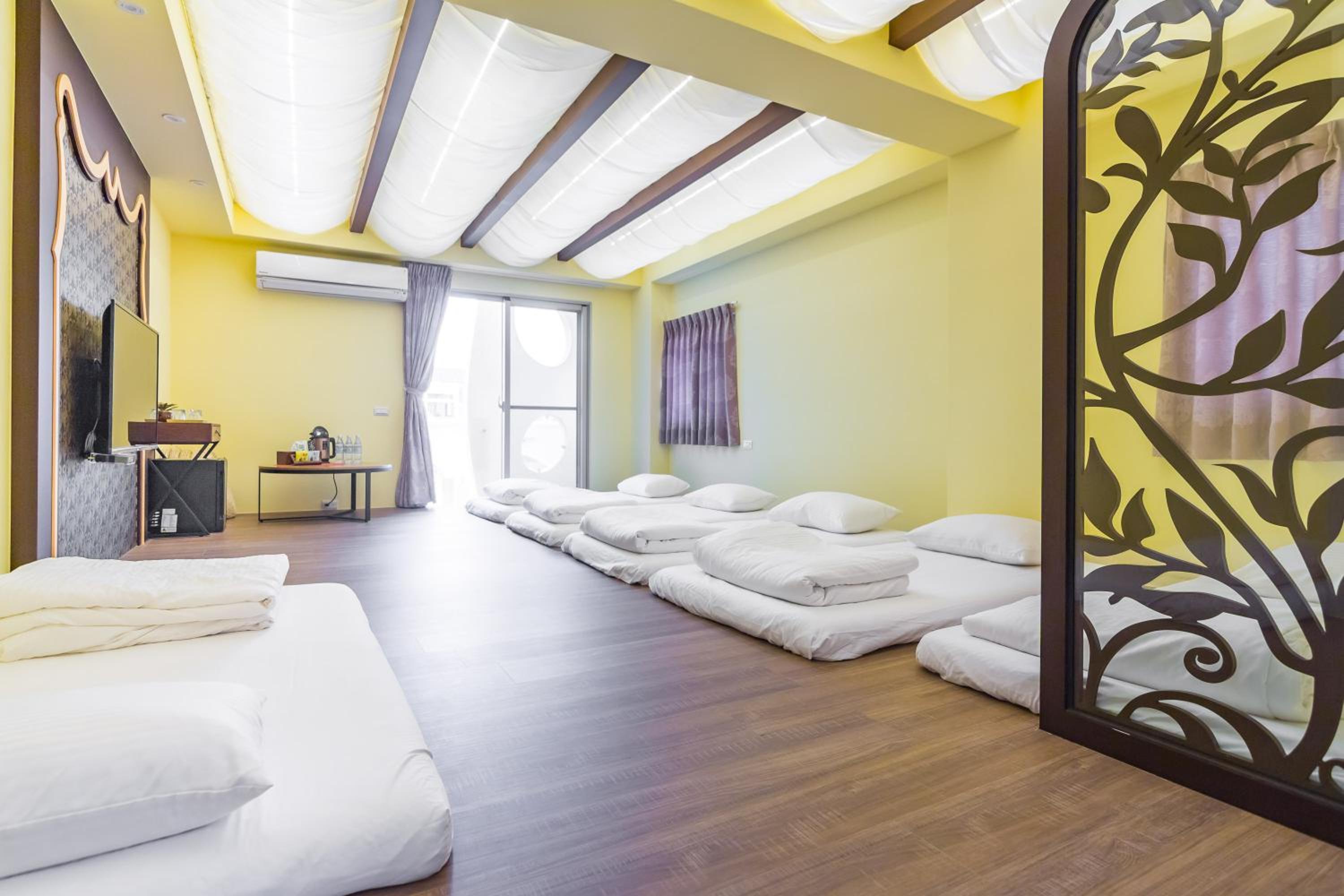 Family Suite - Photo 1