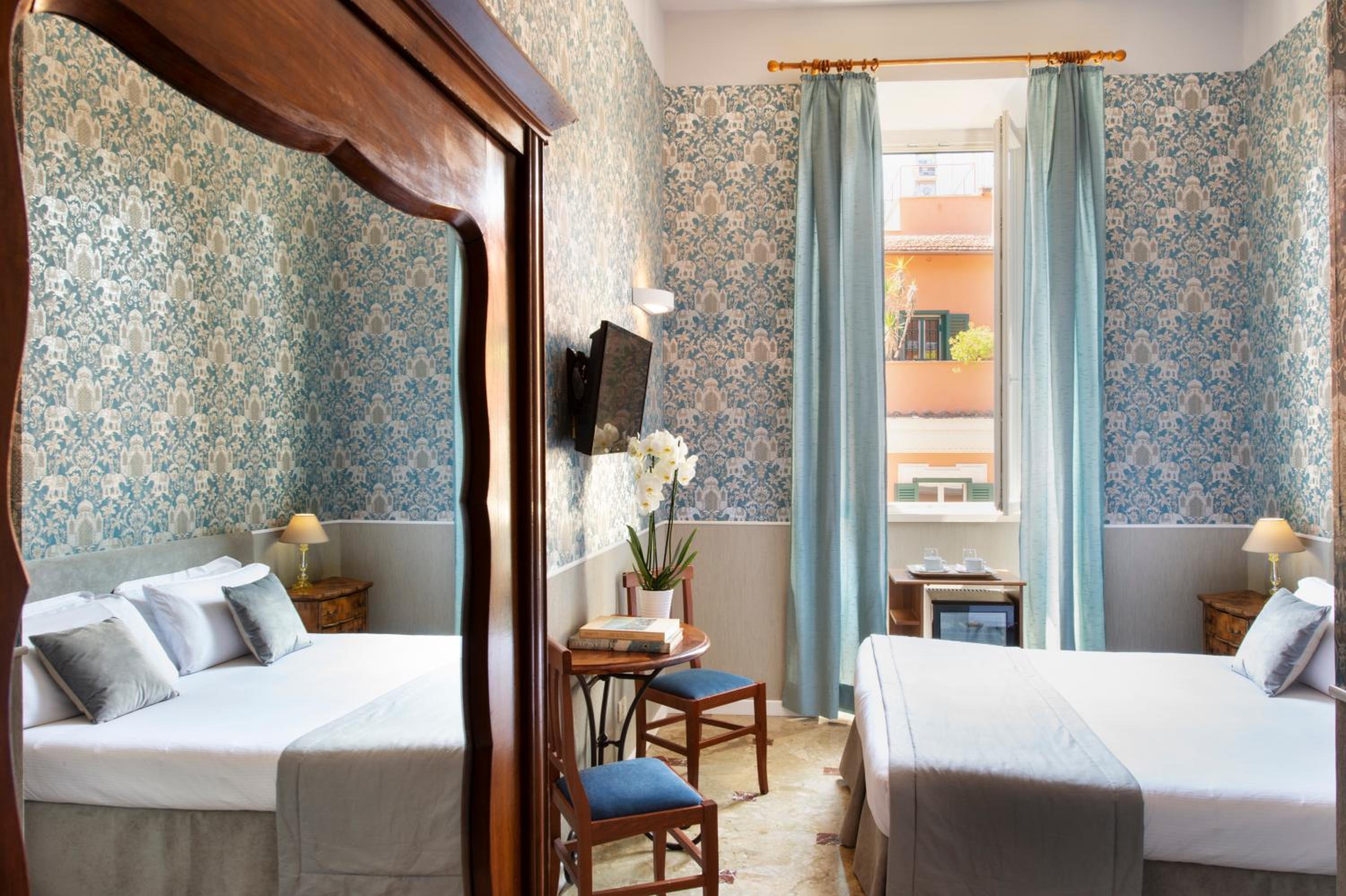 Double or Twin Room photo 2