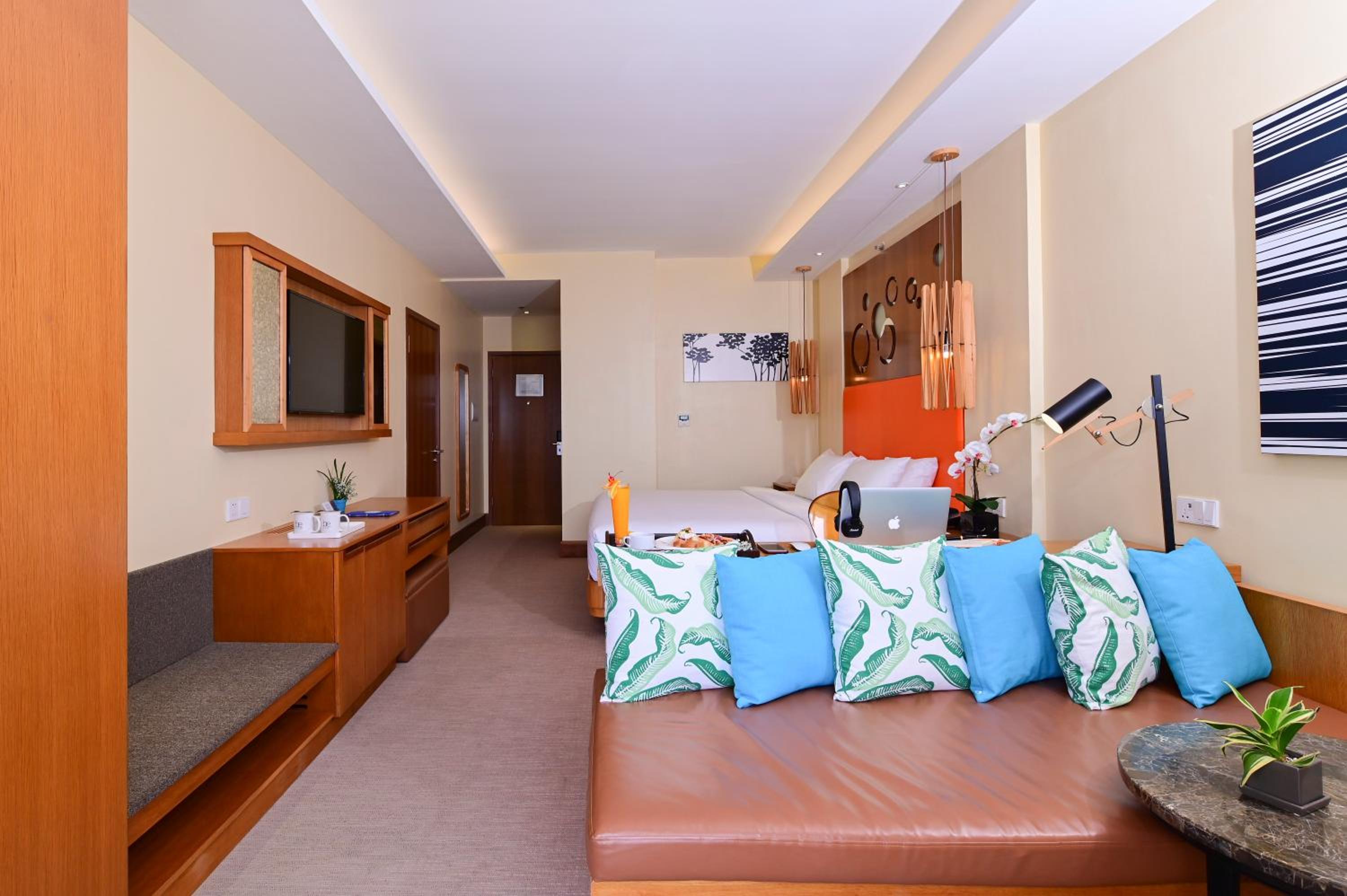 Be Classy - King Suite - Photo 4