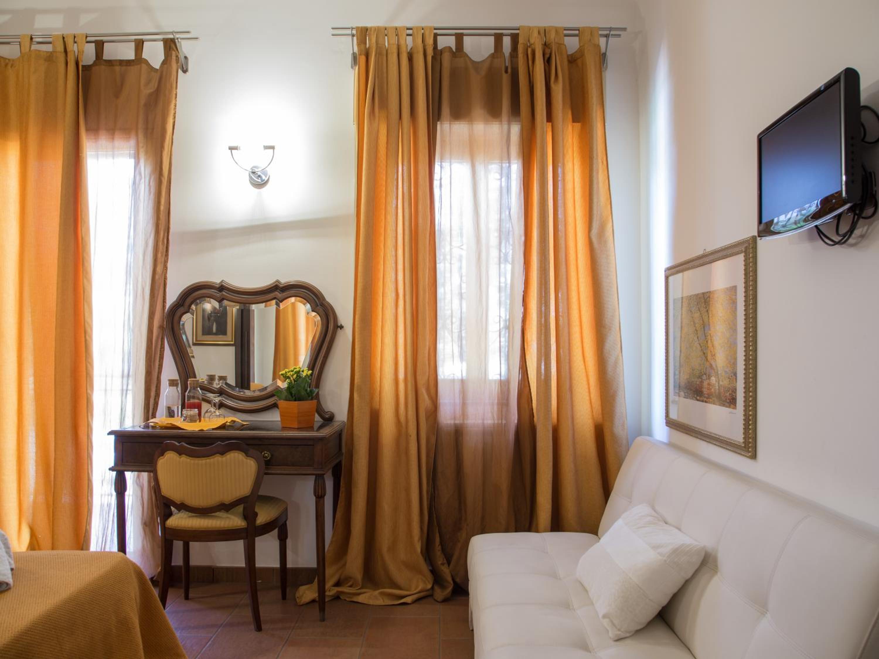 Double Room photo 3