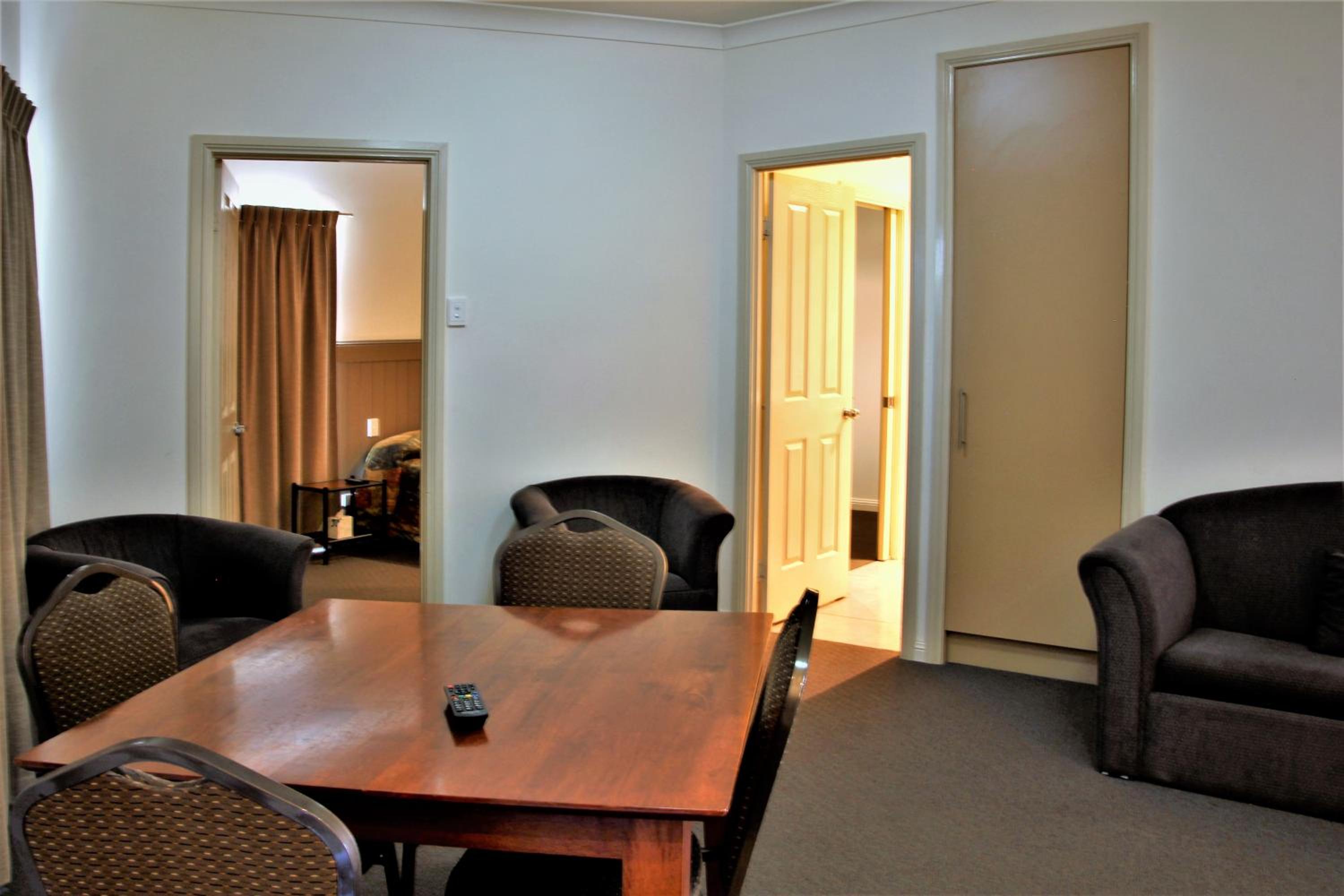 Executive Suite photo 3