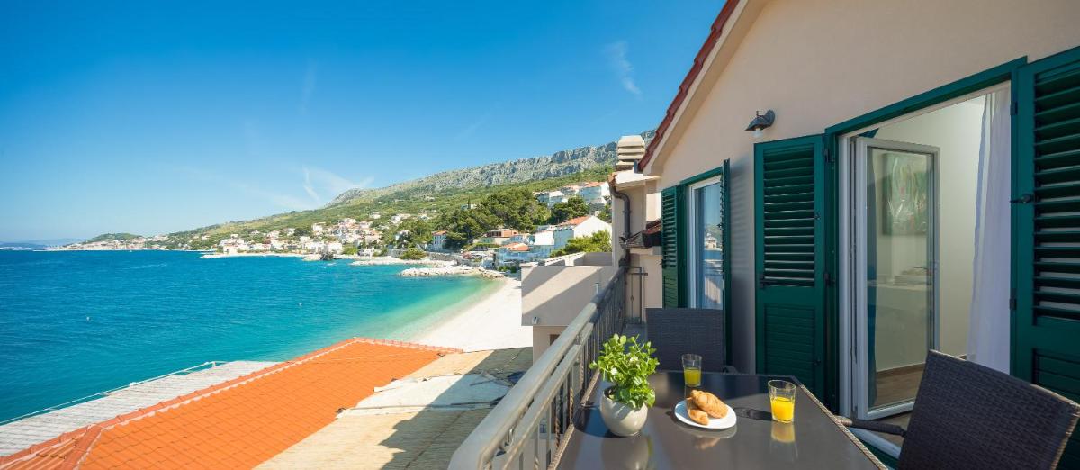 Apartment with Sea View photo 1