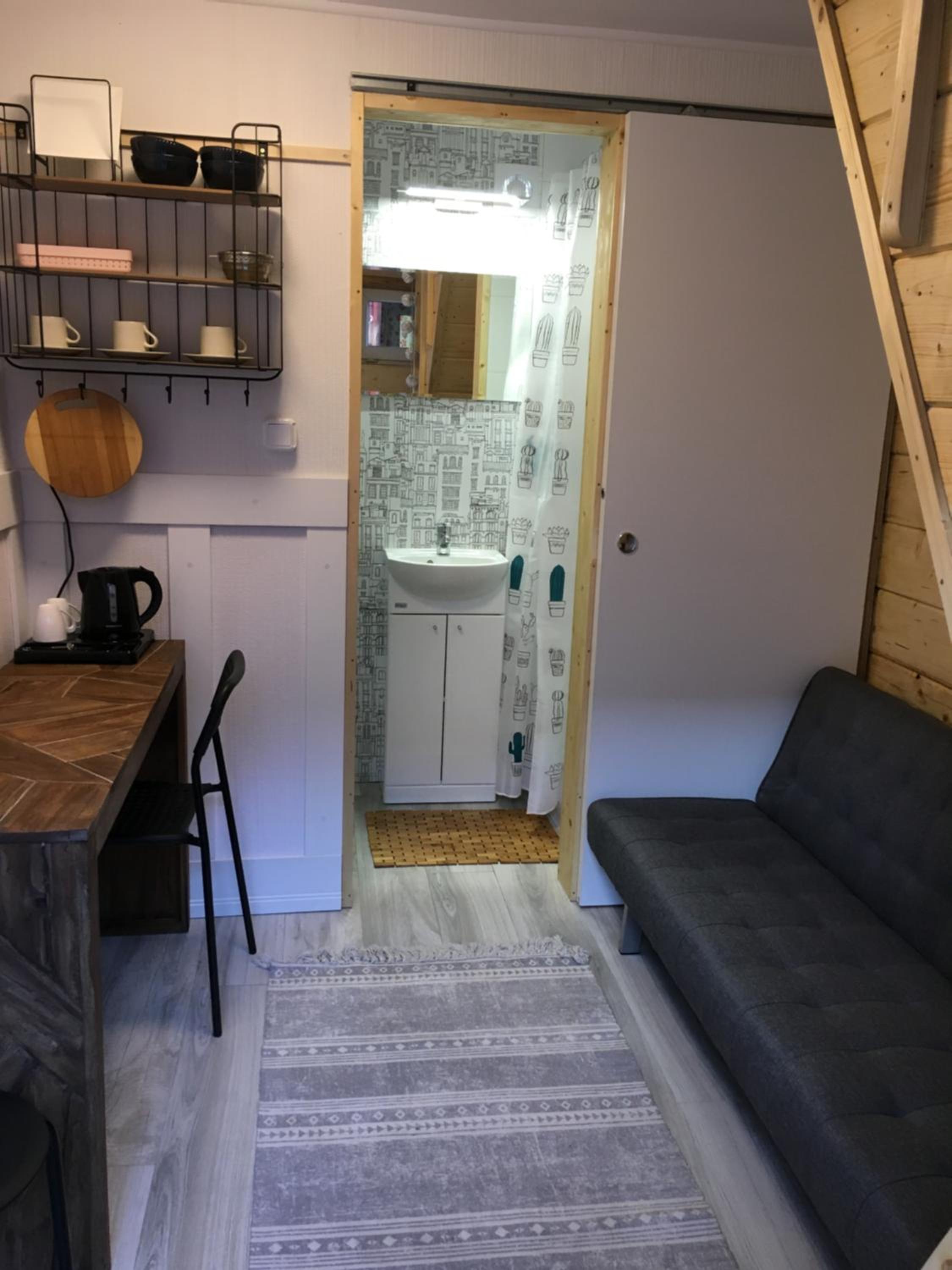 Small Twin Room photo 1