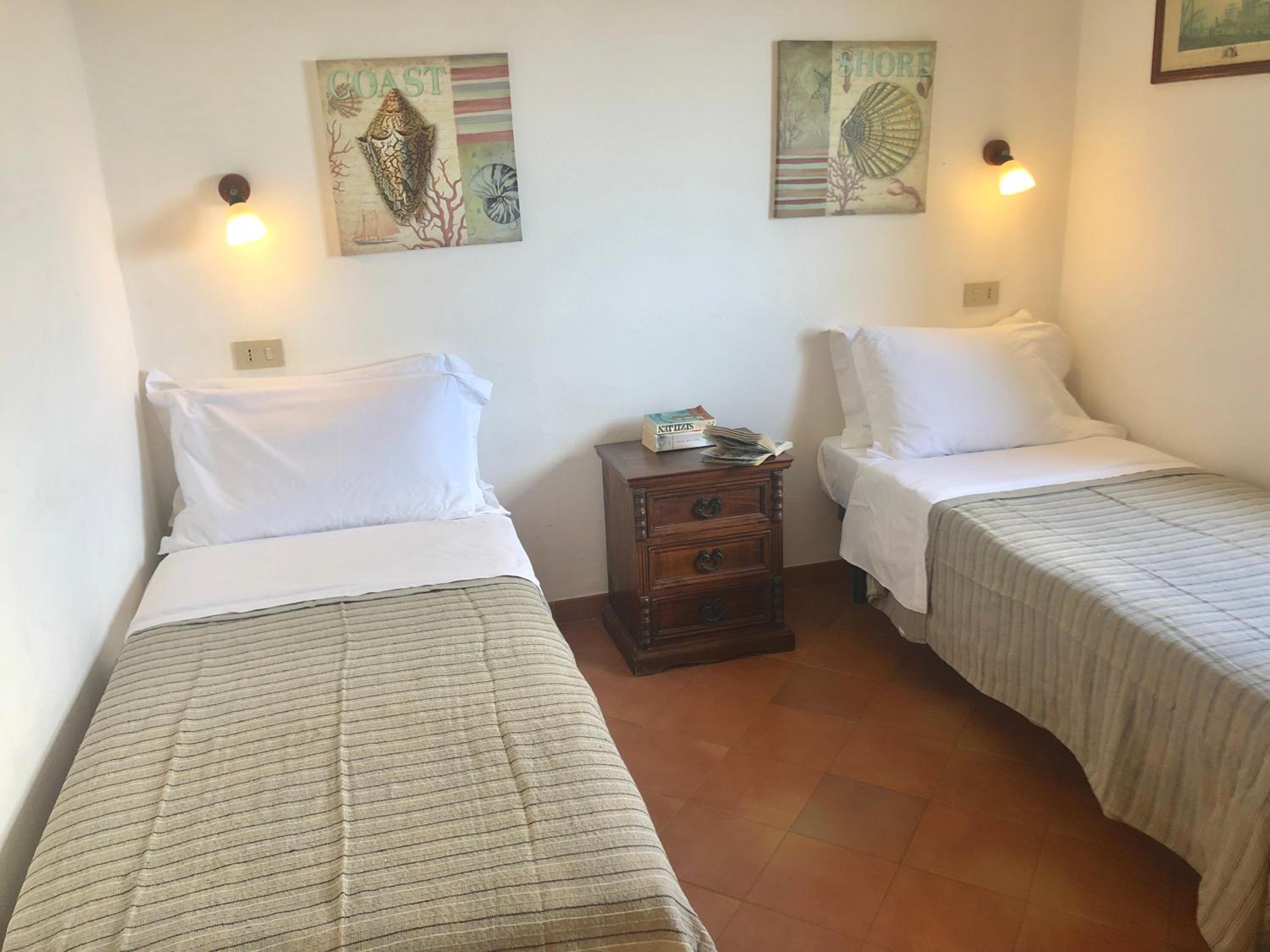 Two-Bedroom Apartment with Terrace and Sea View (4 Adults) photo 3