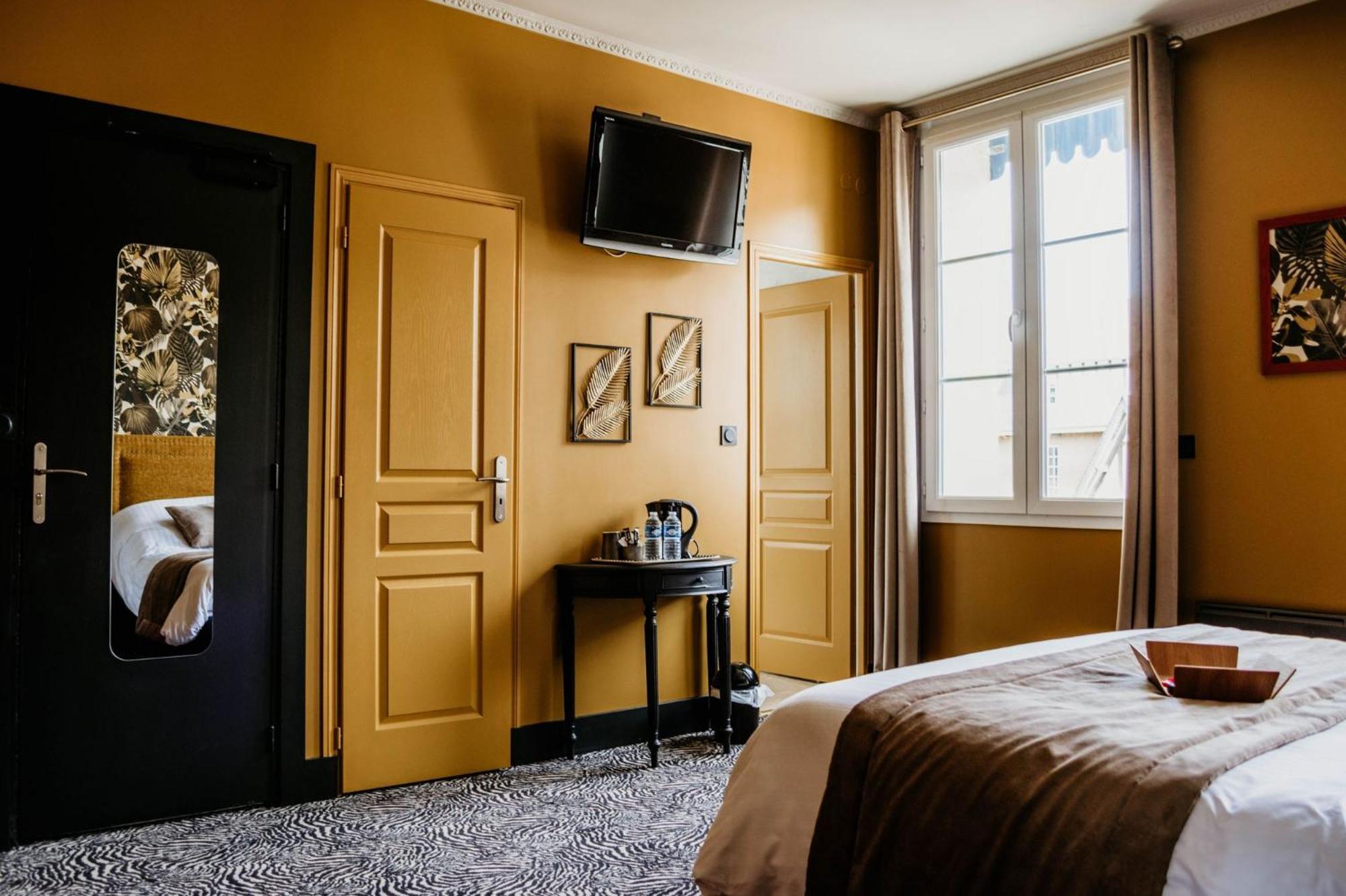 Large Superior Double Room photo 2