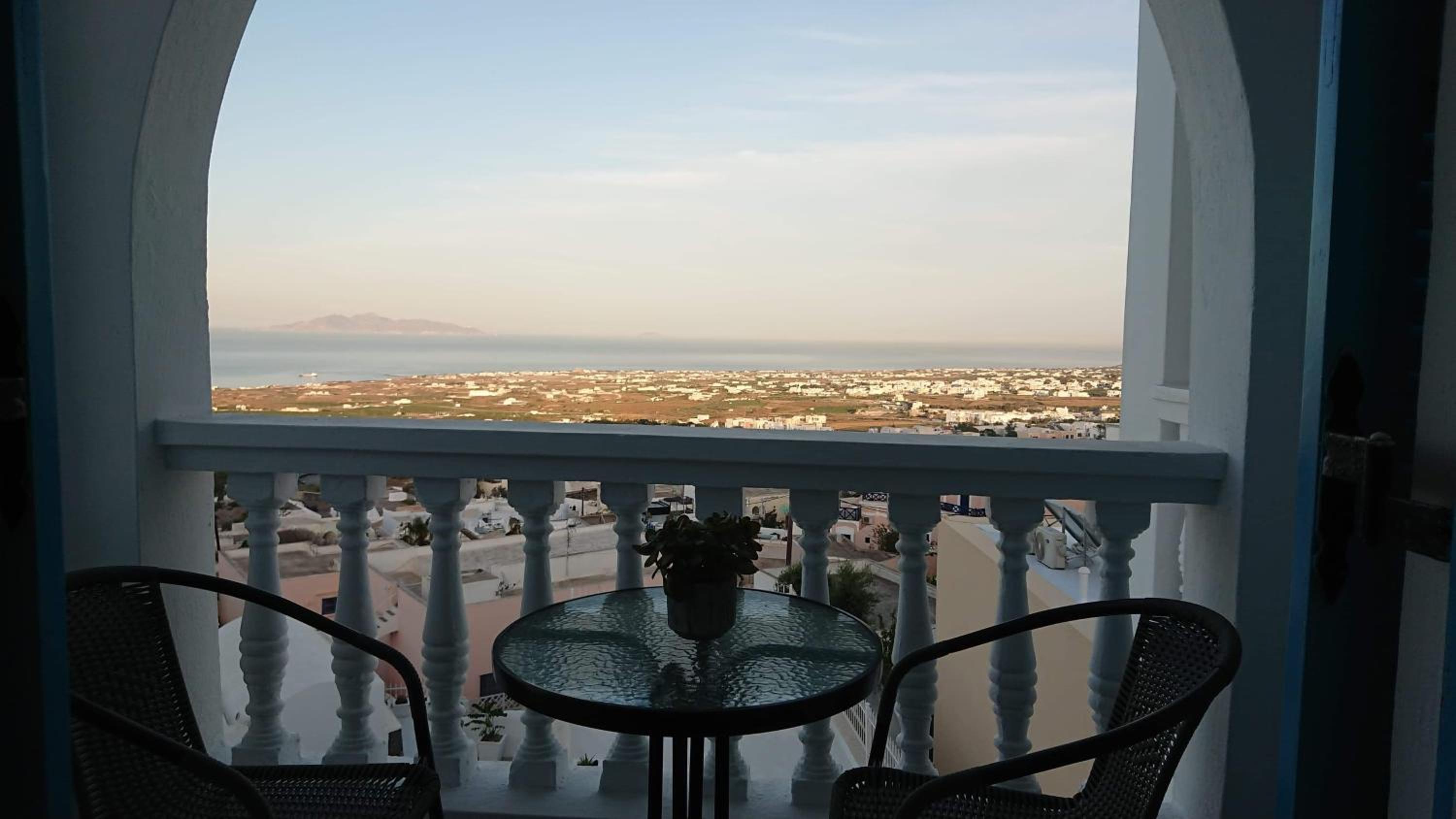 Double Room with Balcony and Sea View - Photo 18
