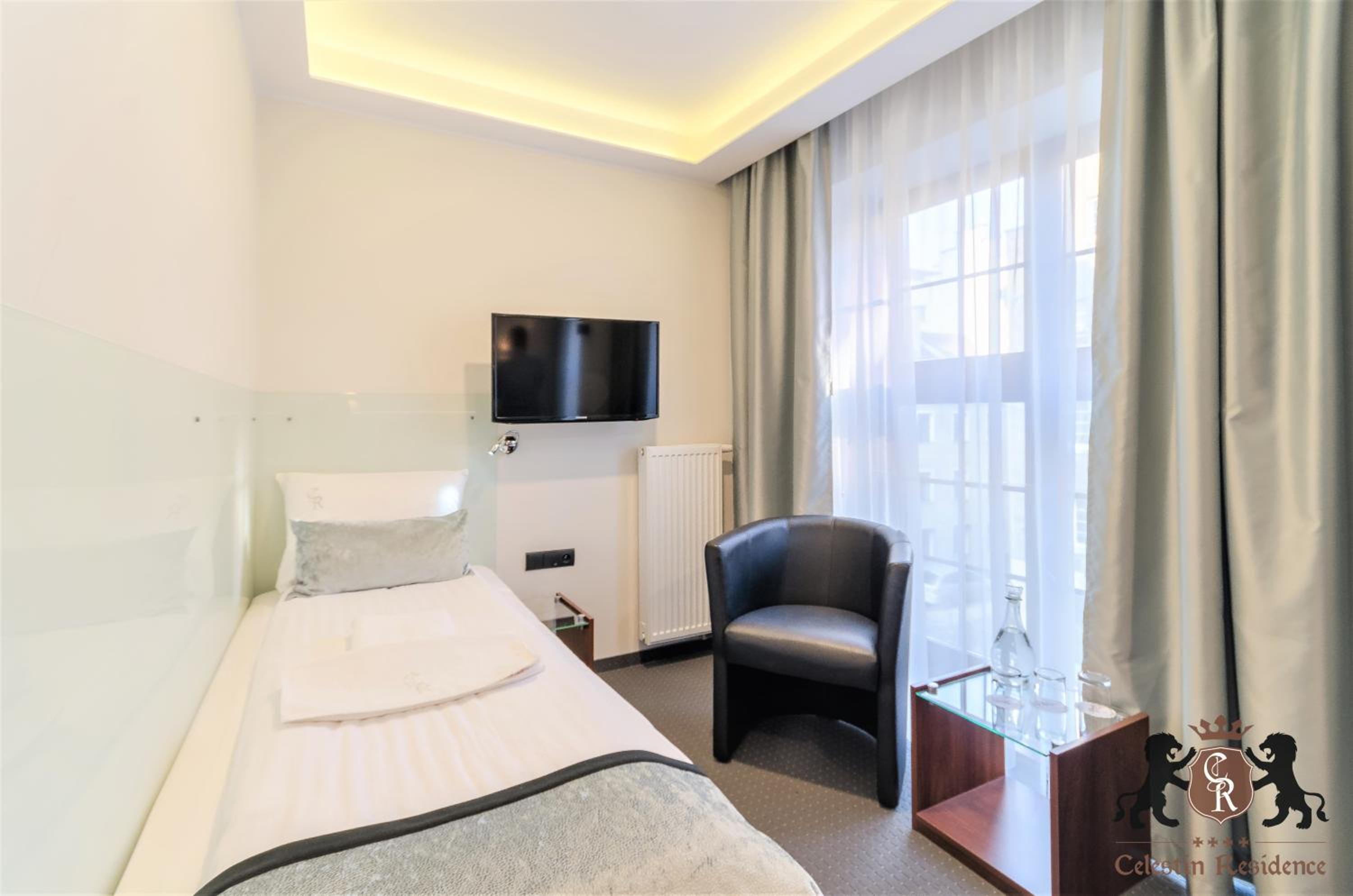 Deluxe Triple Room photo 2